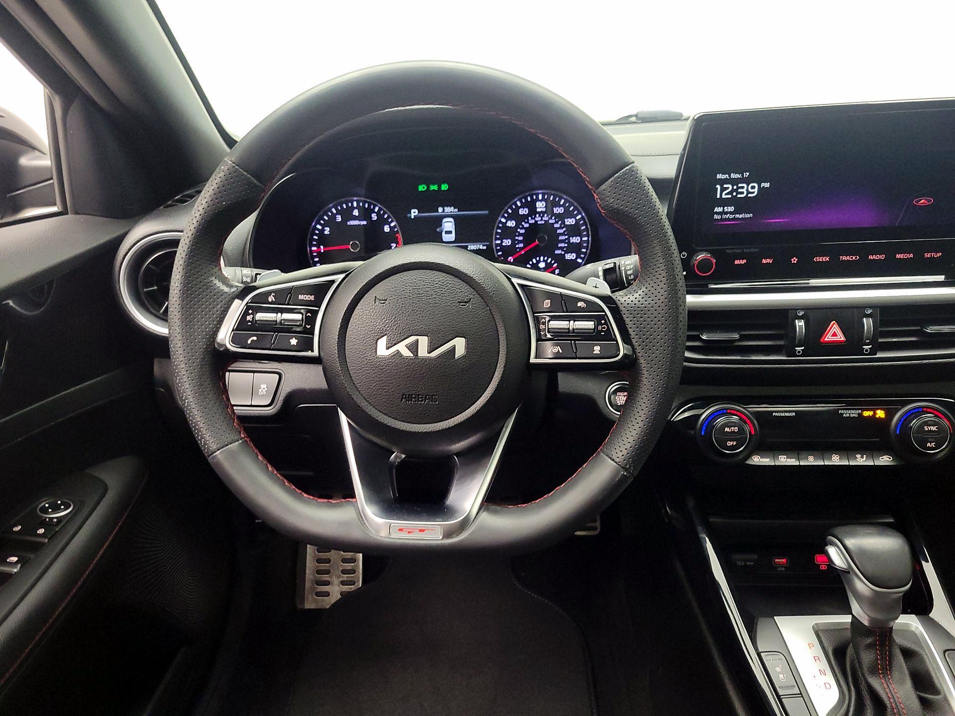 Thumbnail: 2023 Kia Forte - 10