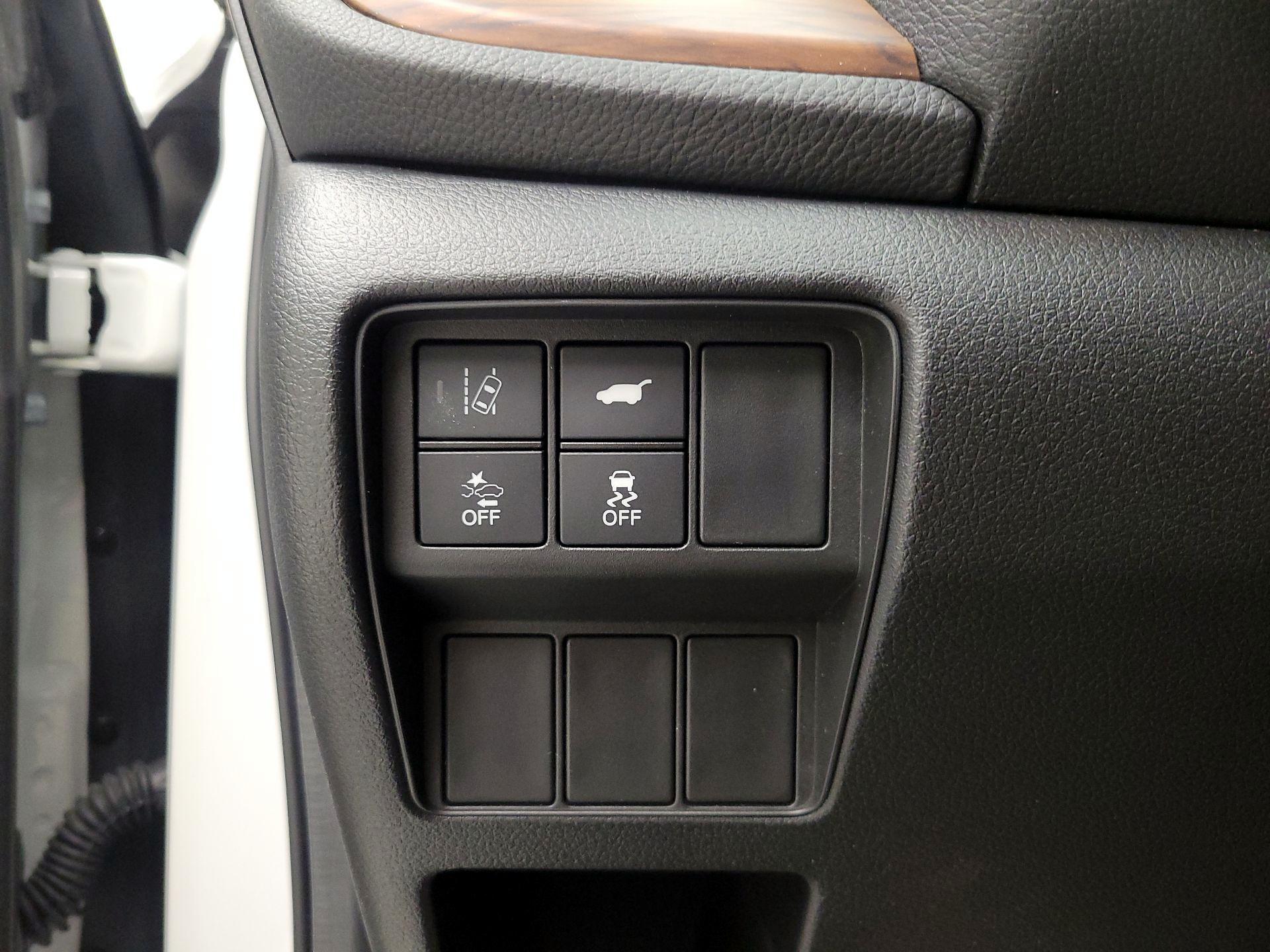 Thumbnail: 2019 Honda CR-V - 13