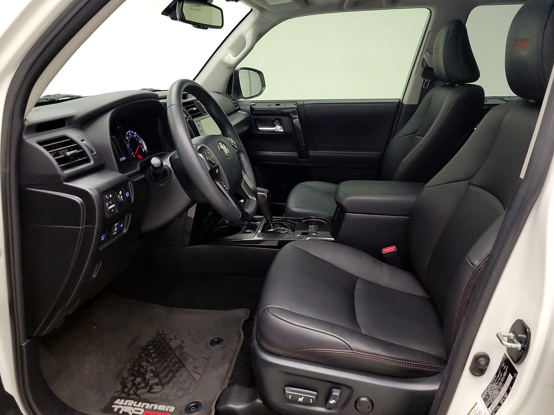 Thumbnail: 2022 Toyota 4Runner - 11