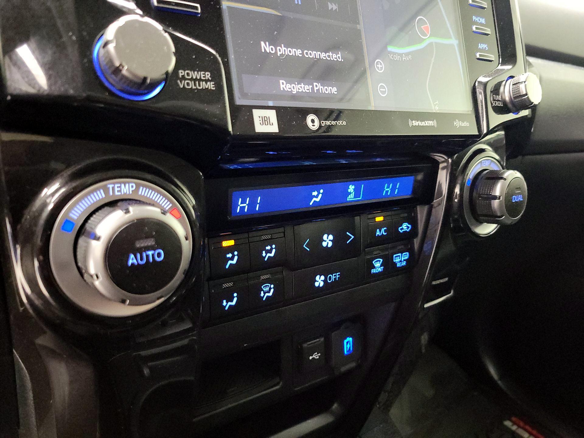 Thumbnail: 2022 Toyota 4Runner - 17