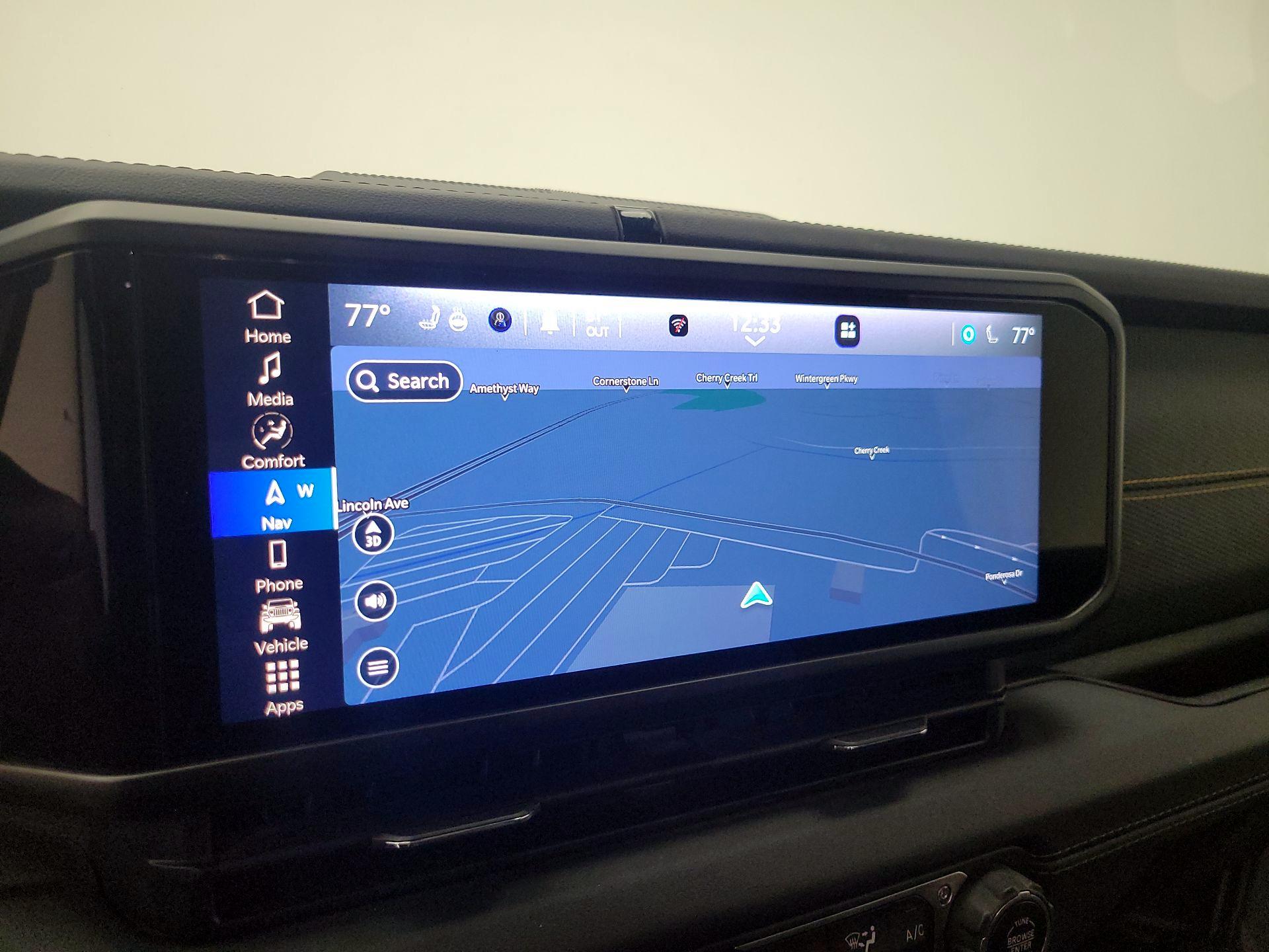 Thumbnail: 2024 Jeep Wrangler - 14