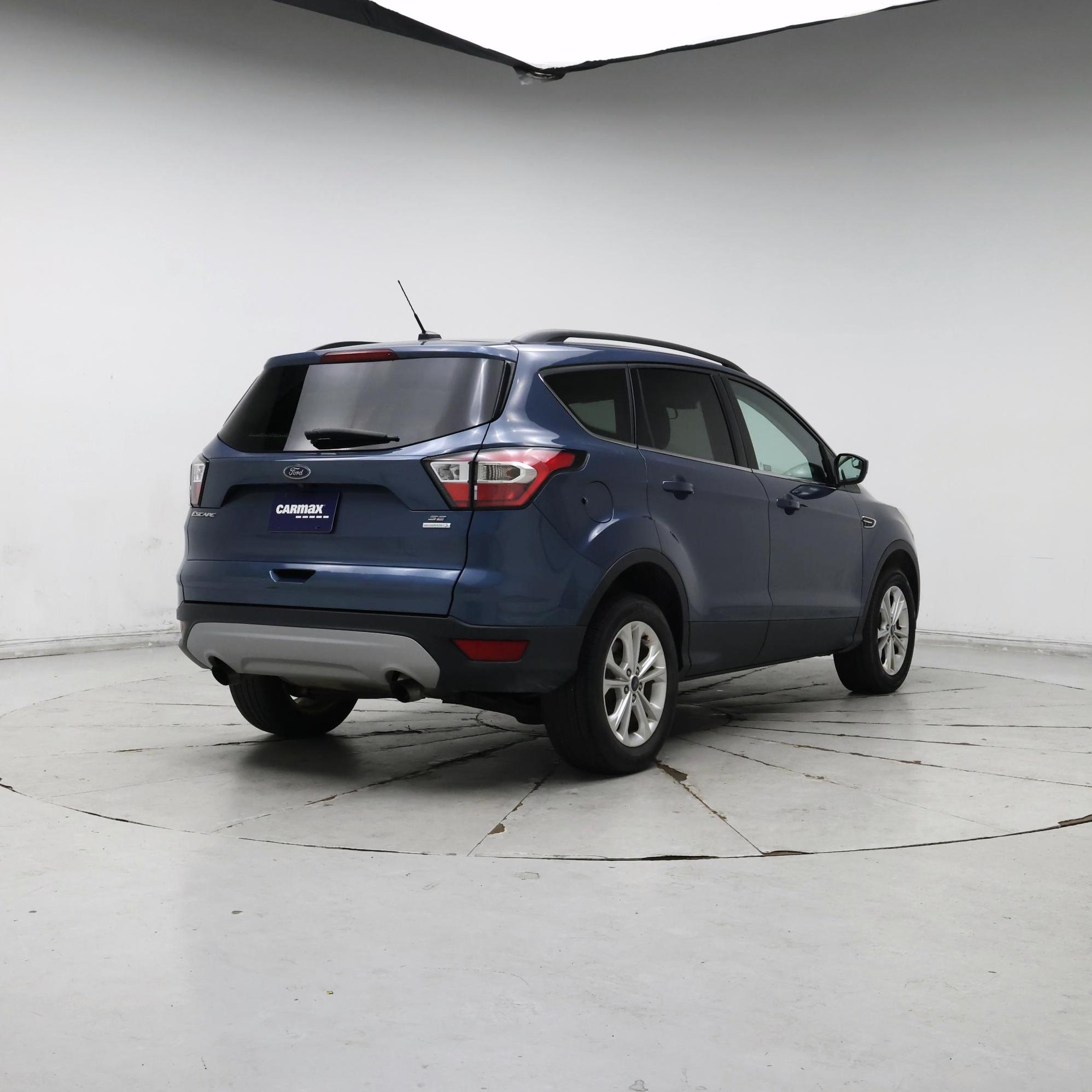 Thumbnail: 2018 Ford Escape - 8