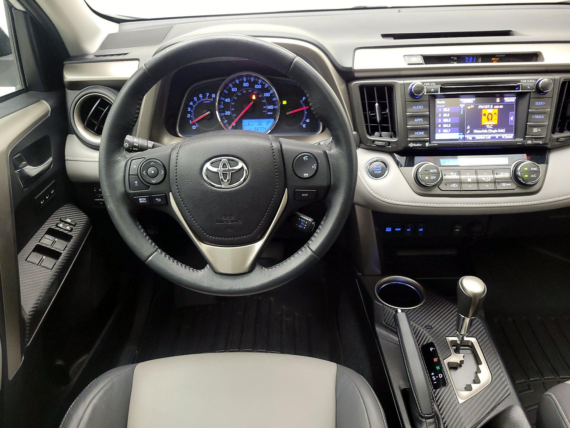 Thumbnail: 2015 Toyota RAV4 - 10