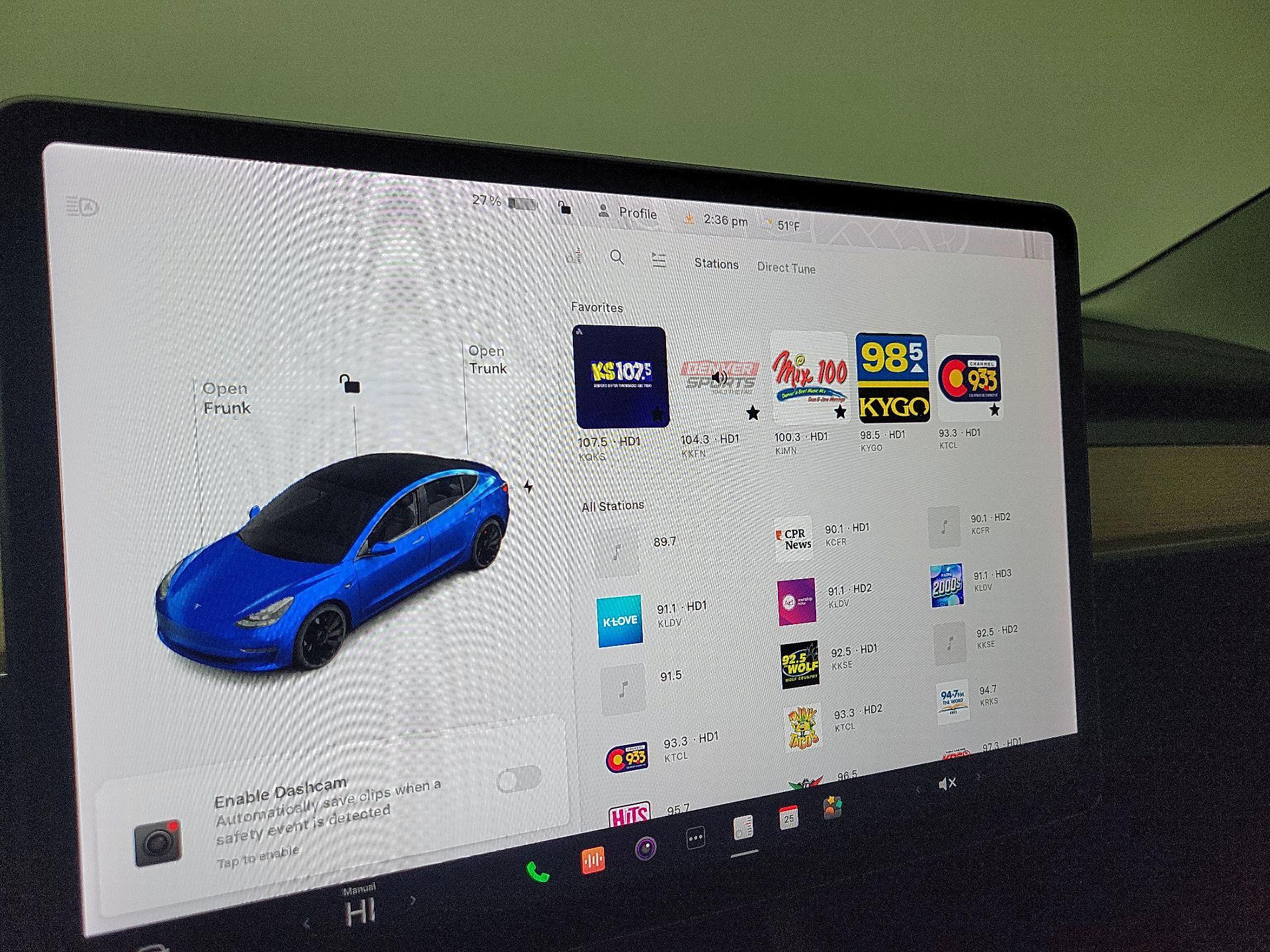 Thumbnail: 2022 Tesla Model 3 - 15