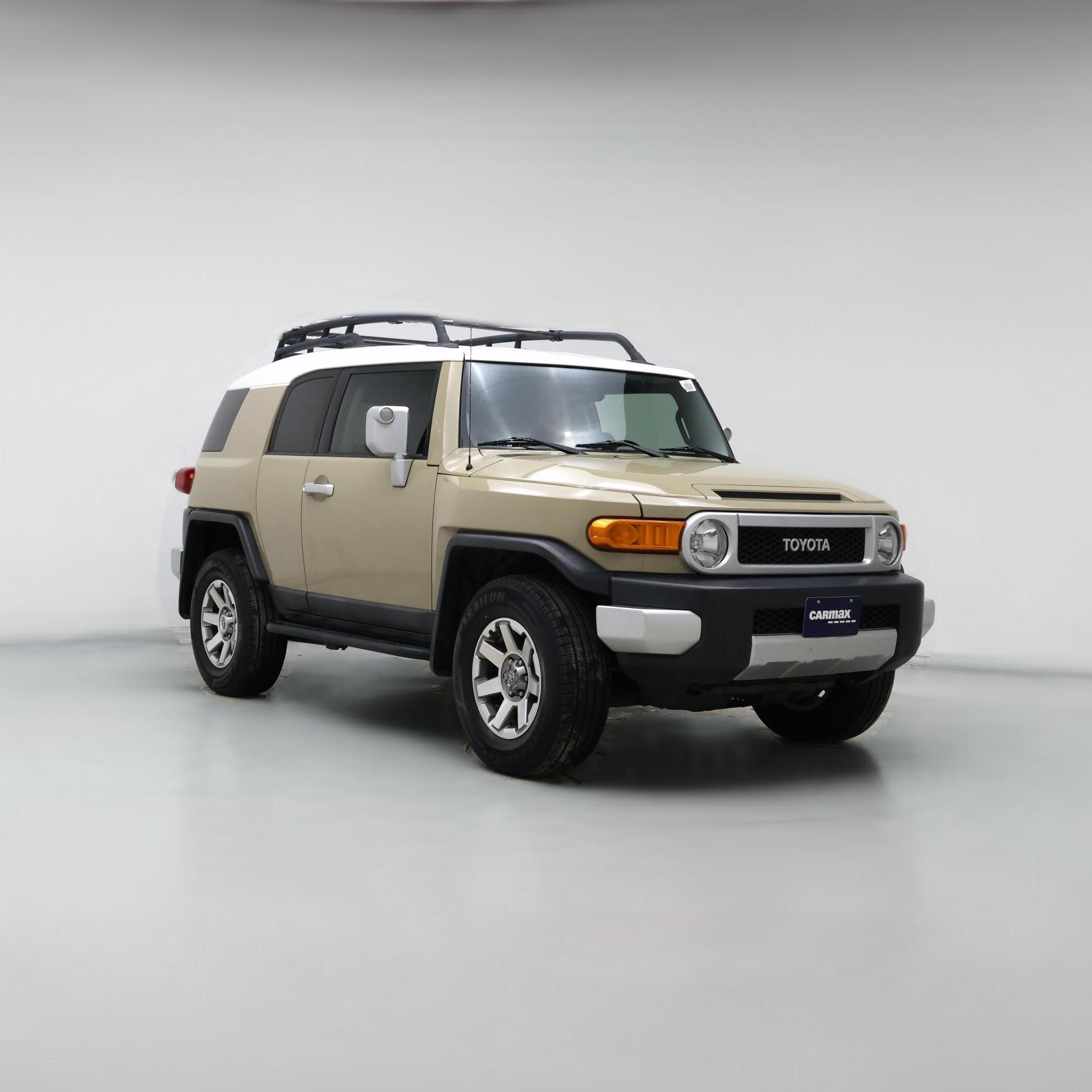 Thumbnail: 2014 Toyota FJ Cruiser - 1