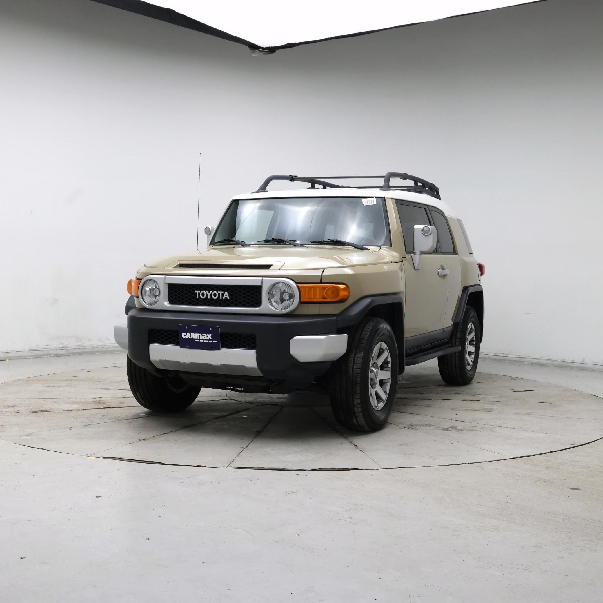 Thumbnail: 2014 Toyota FJ Cruiser - 4