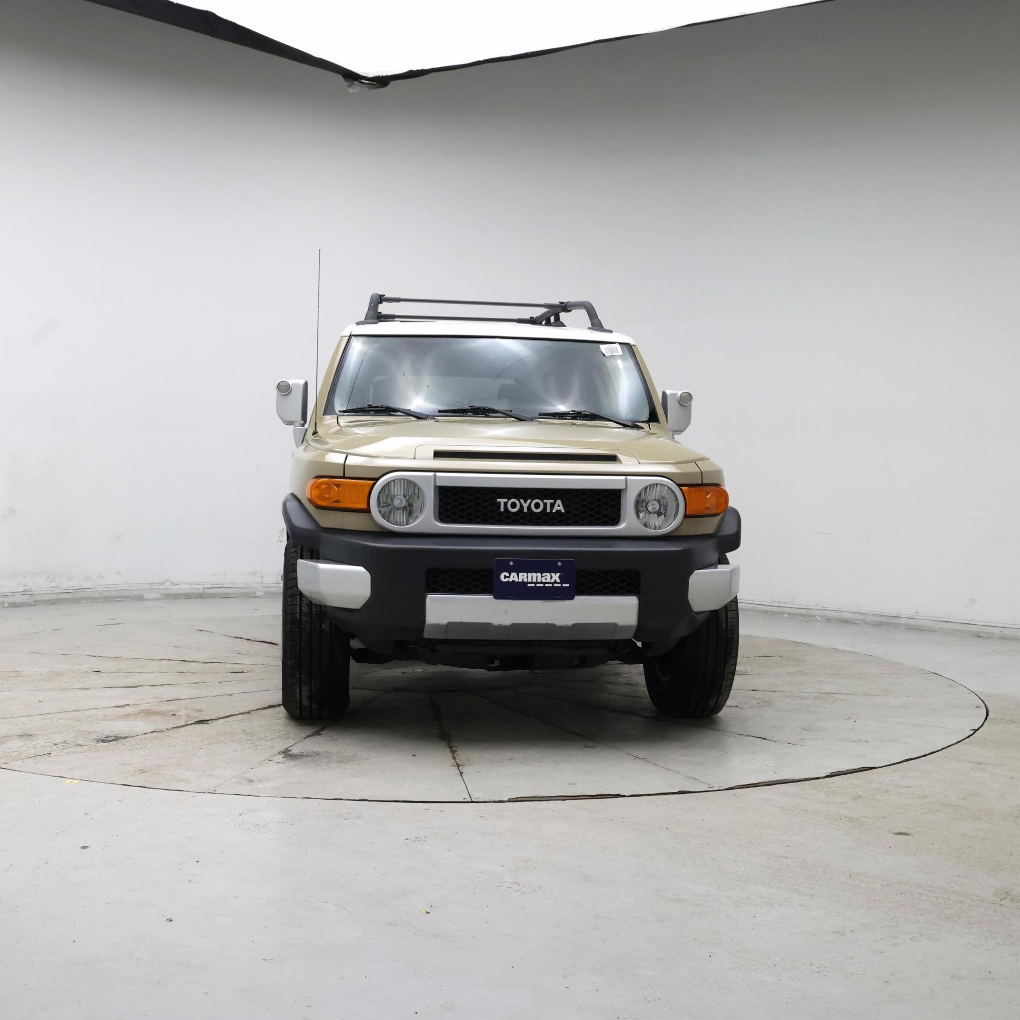 Thumbnail: 2014 Toyota FJ Cruiser - 5