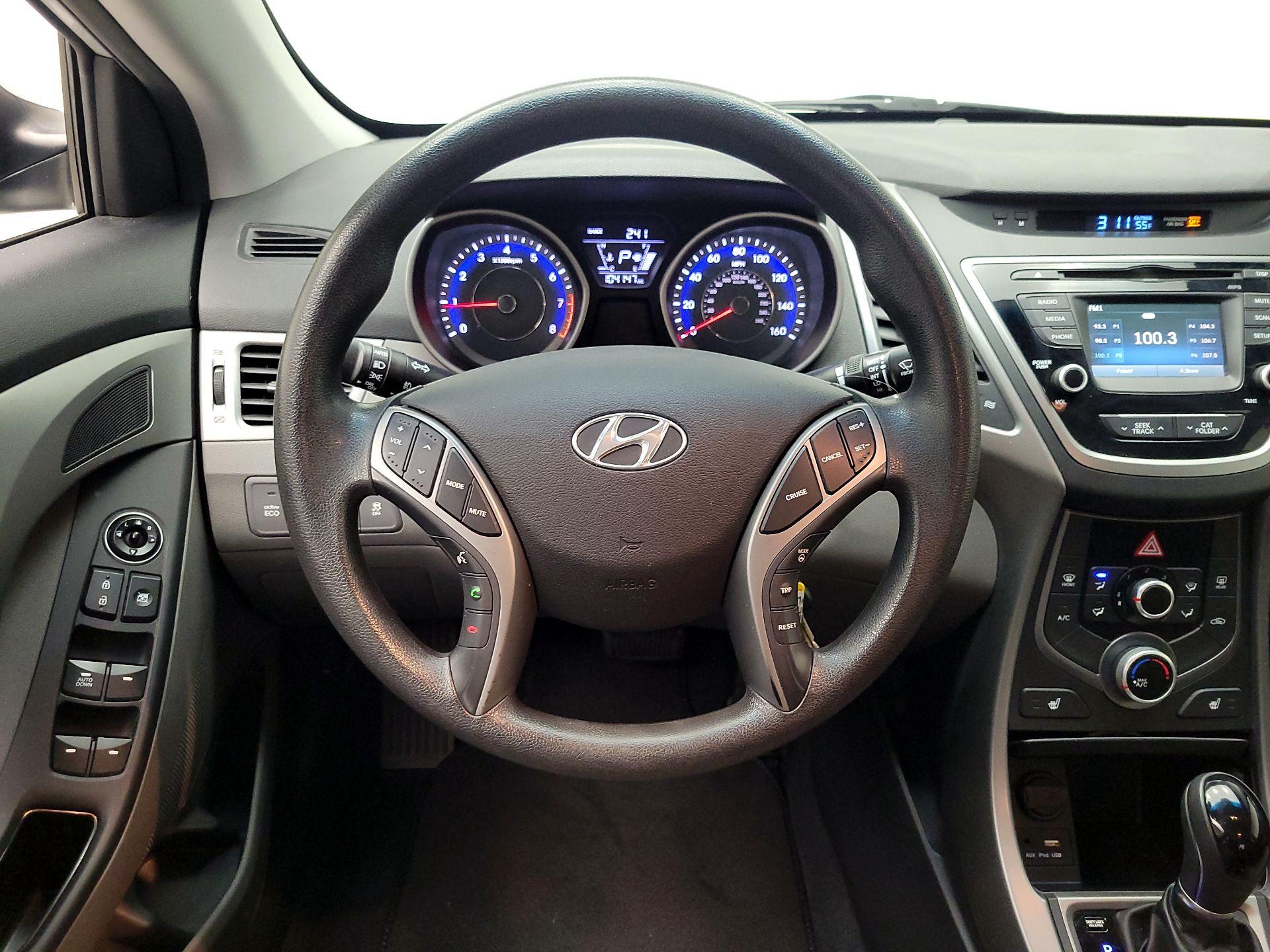 Thumbnail: 2014 Hyundai Elantra - 10