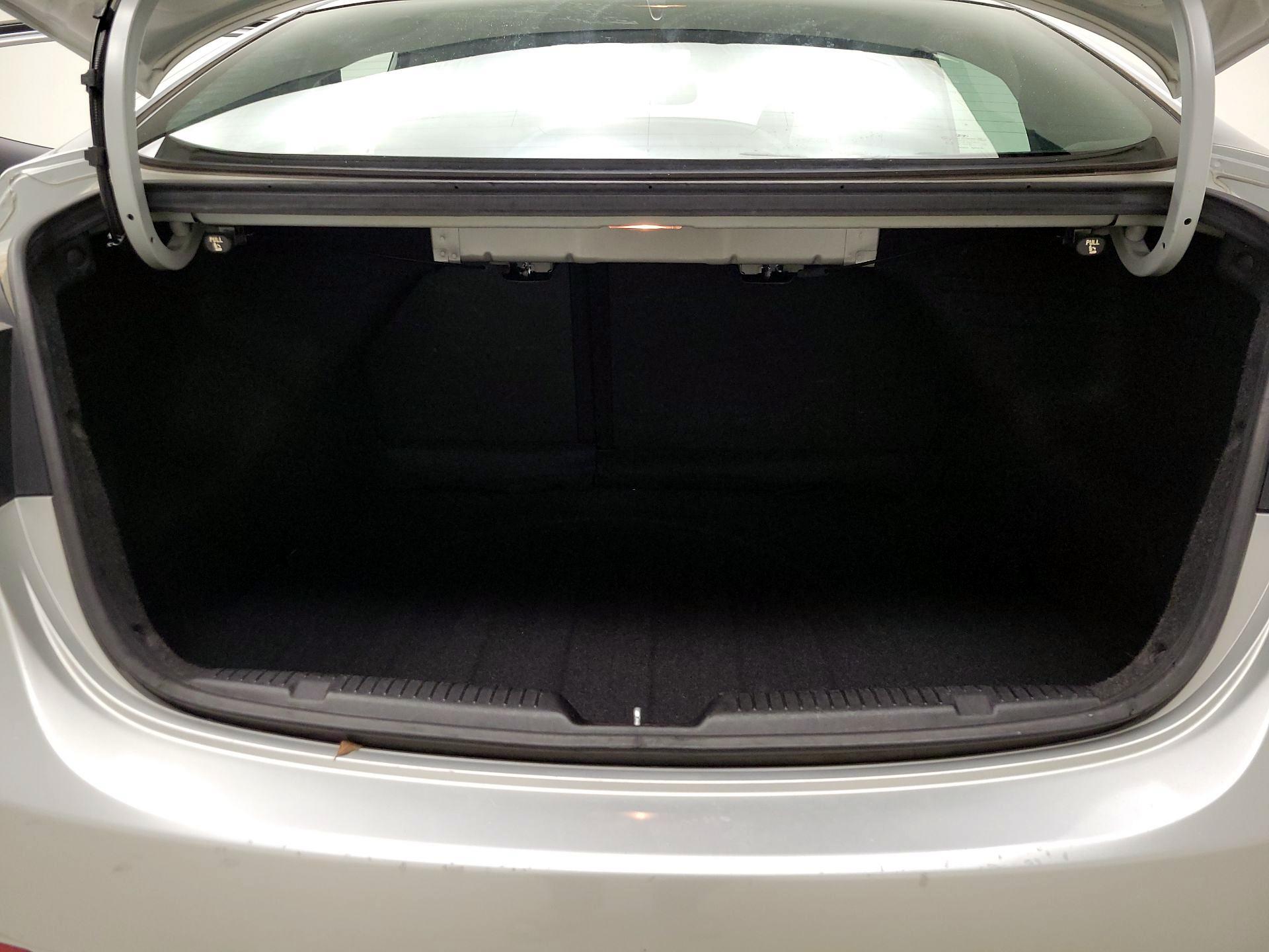 Thumbnail: 2014 Hyundai Elantra - 20