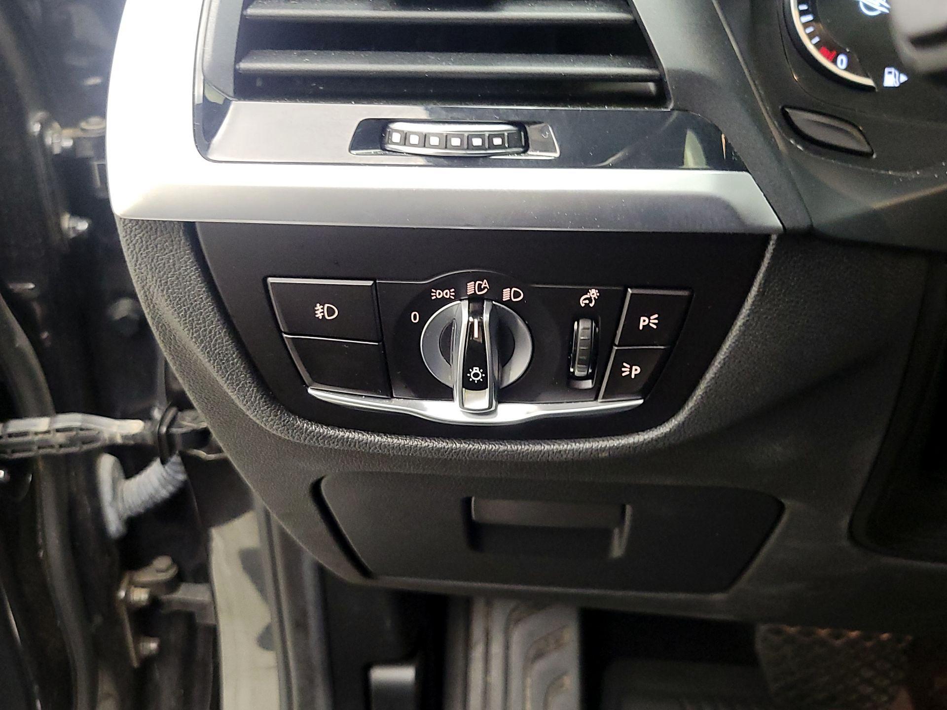 Thumbnail: 2018 BMW X3 - 13