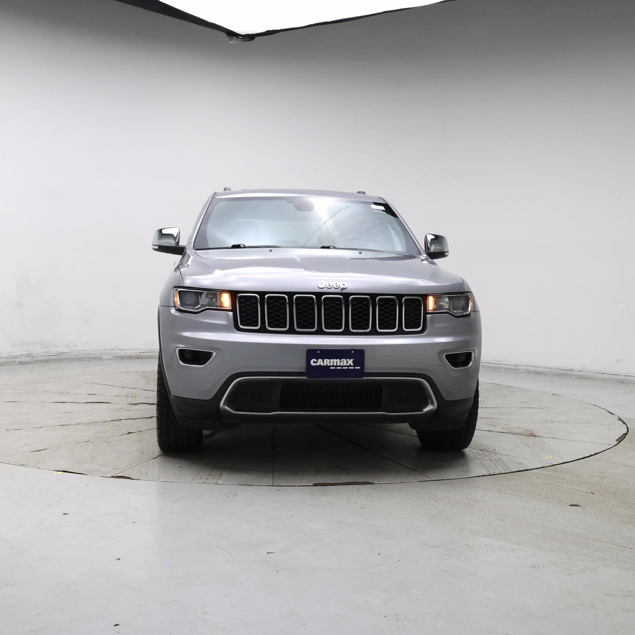 Thumbnail: 2018 Jeep Grand Cherokee - 5