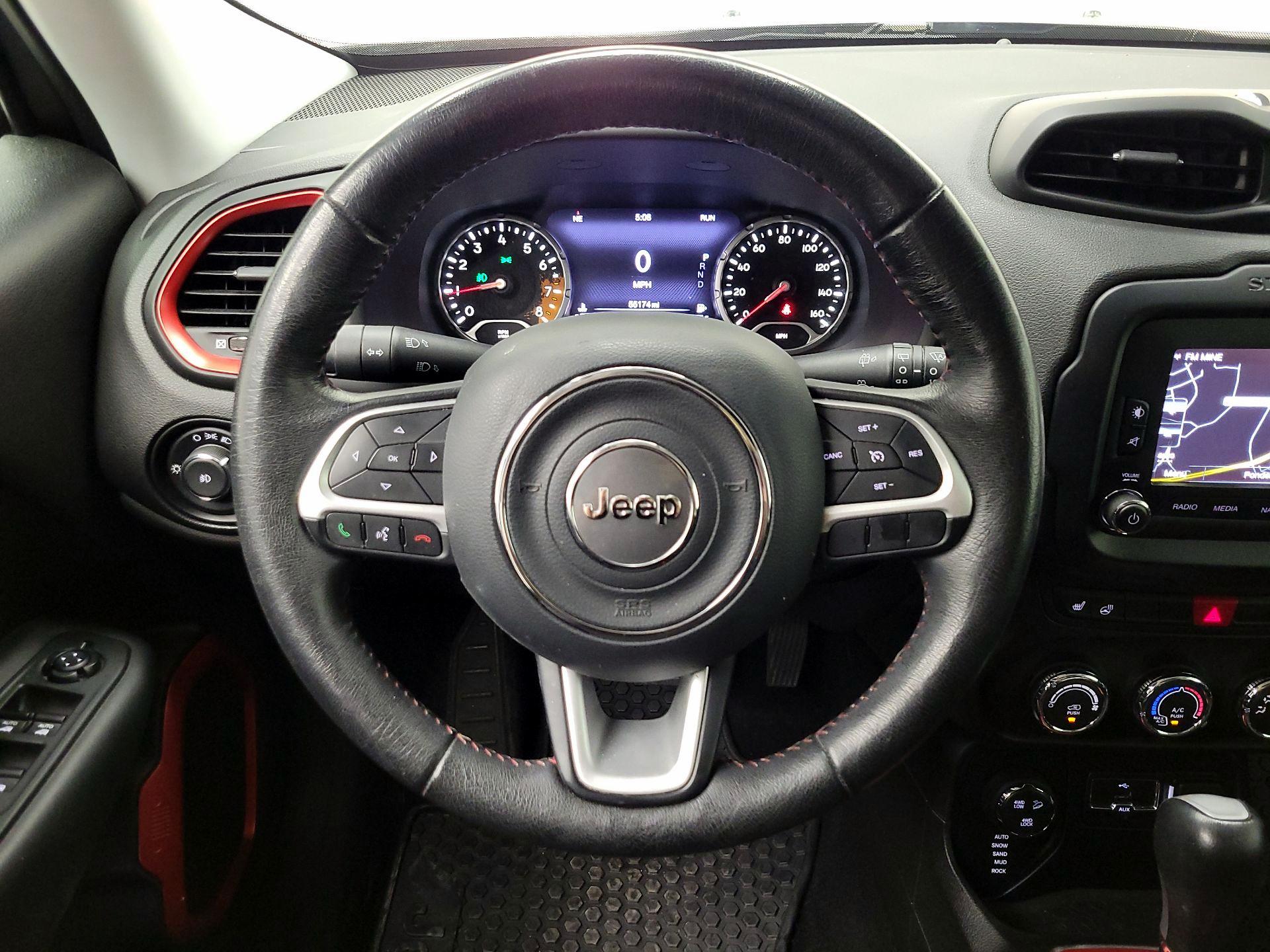 Thumbnail: 2017 Jeep Renegade - 10