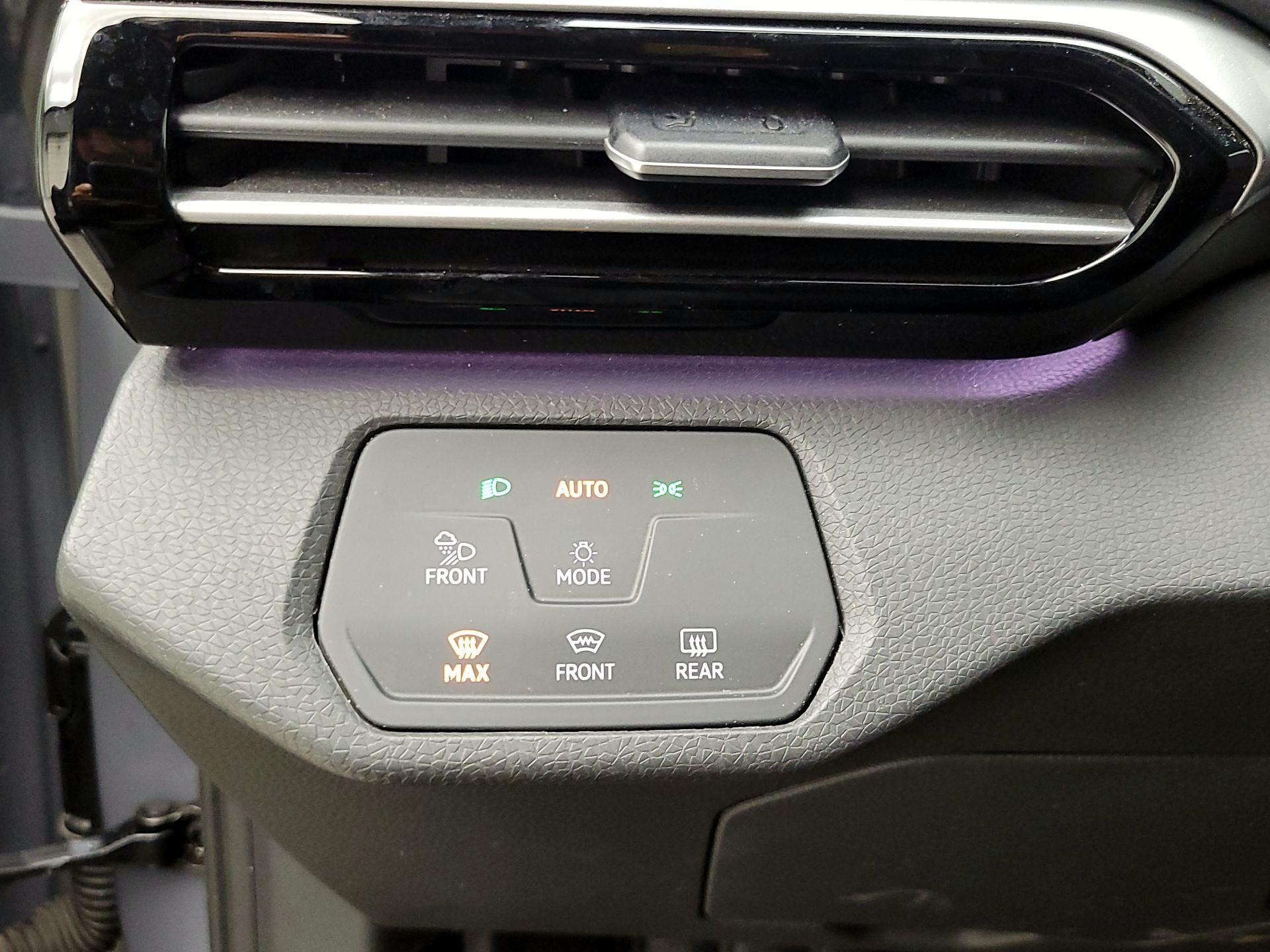 Thumbnail: 2023 Volkswagen ID.4 - 13