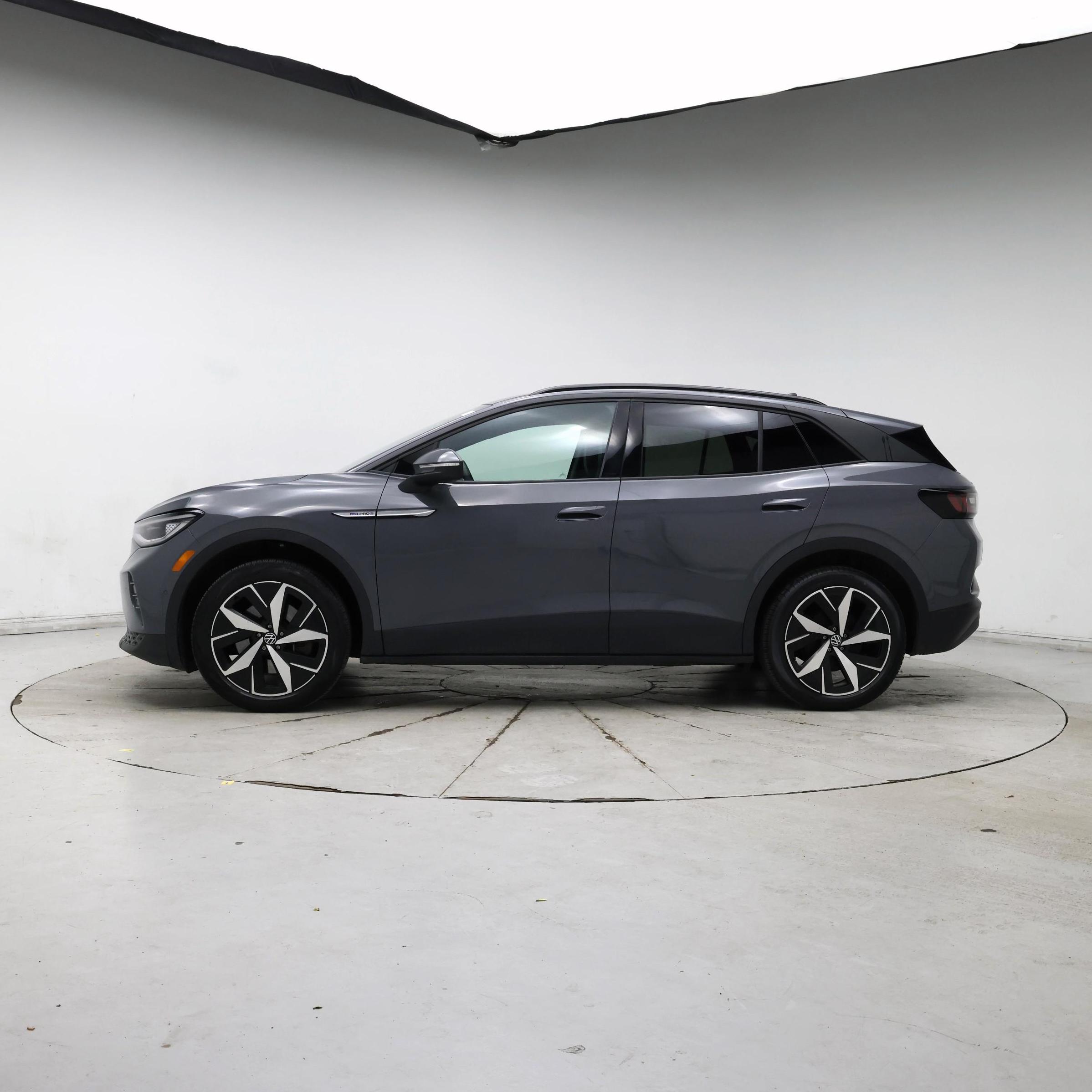 Thumbnail: 2023 Volkswagen ID.4 - 3