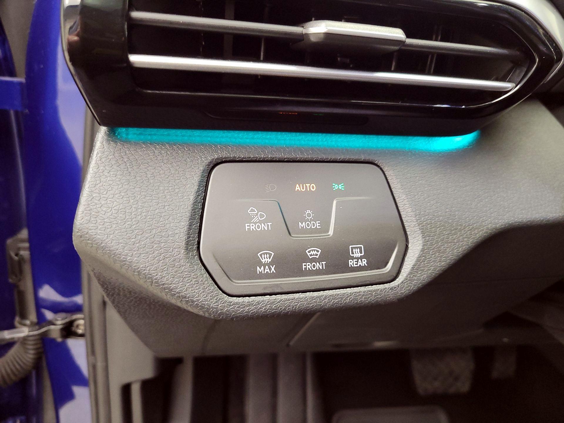 Thumbnail: 2022 Volkswagen ID.4 - 13