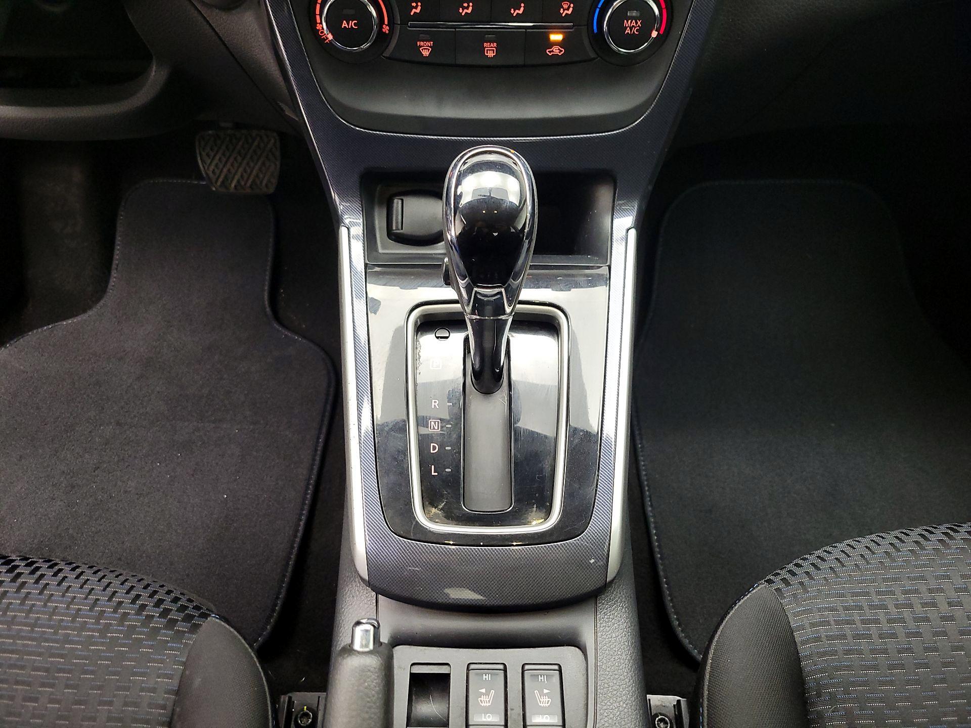 Thumbnail: 2017 Nissan Sentra - 17