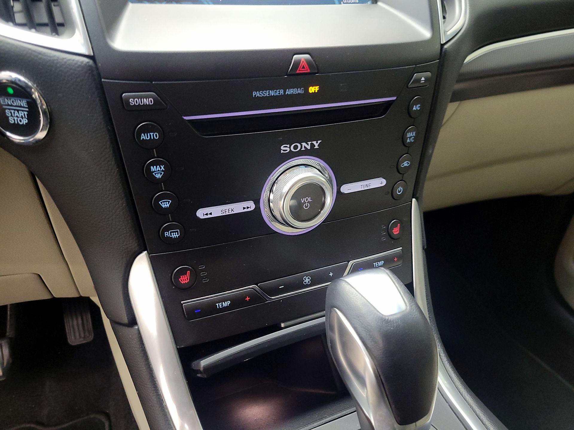 Thumbnail: 2018 Ford Edge - 17