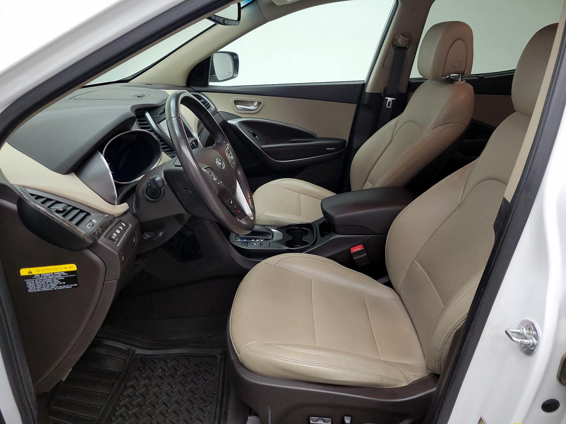 Thumbnail: 2017 Hyundai Santa Fe - 11