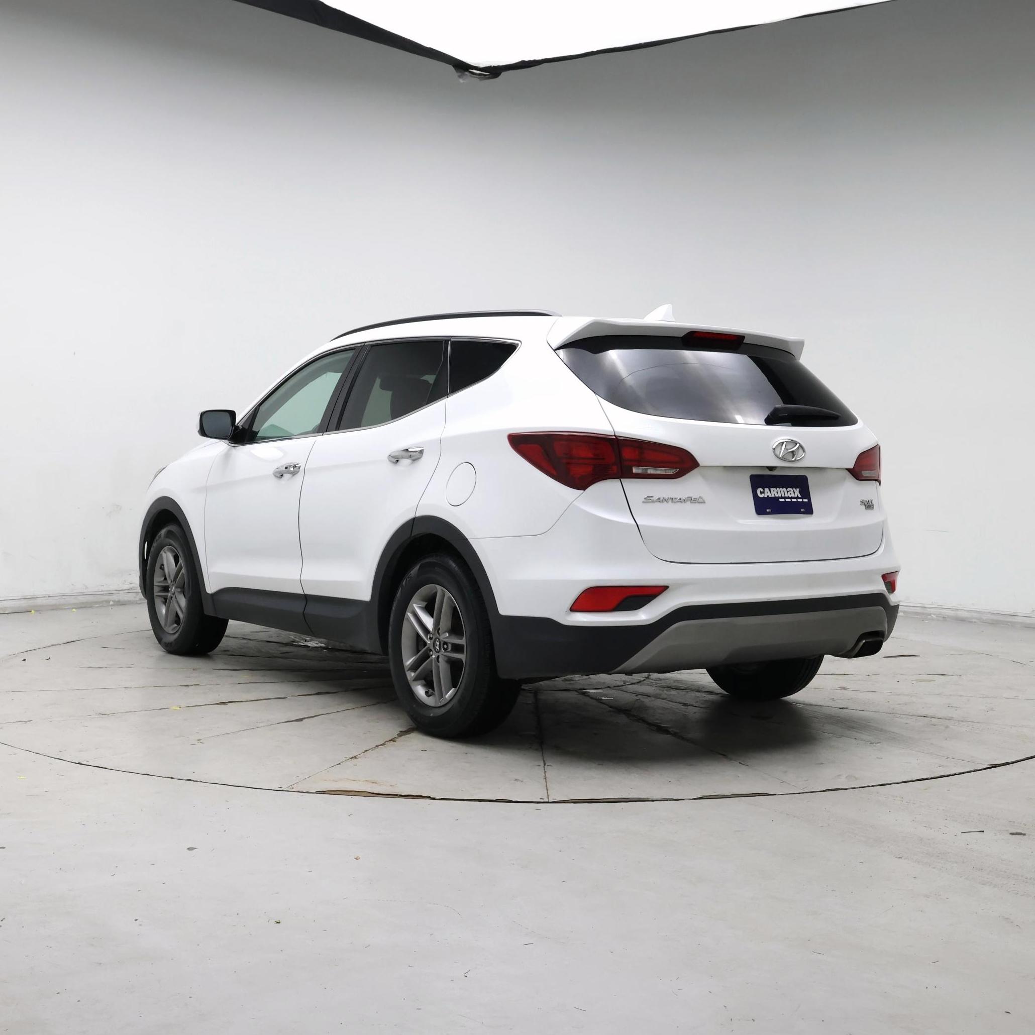 Thumbnail: 2017 Hyundai Santa Fe - 2