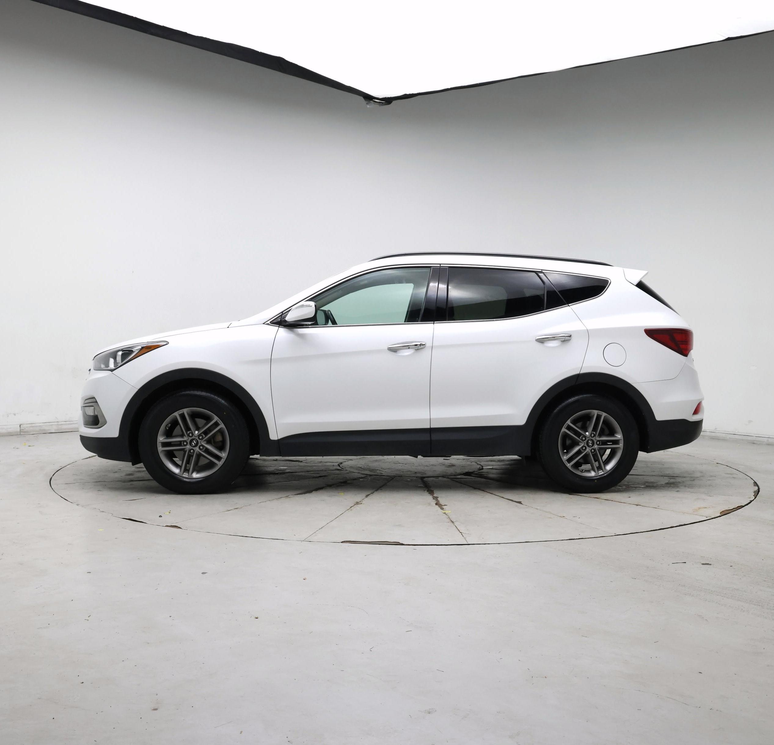 Thumbnail: 2017 Hyundai Santa Fe - 3