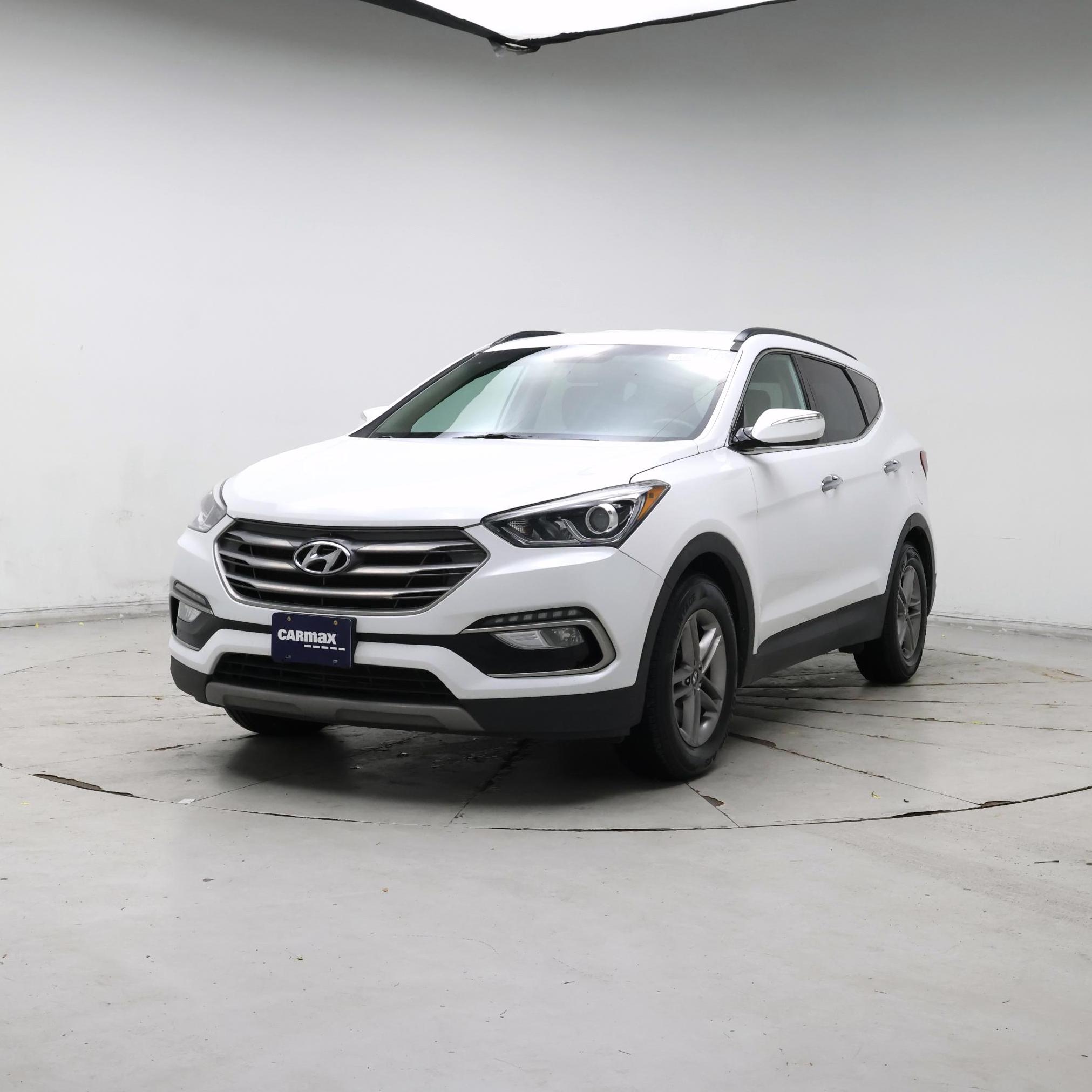 Thumbnail: 2017 Hyundai Santa Fe - 4
