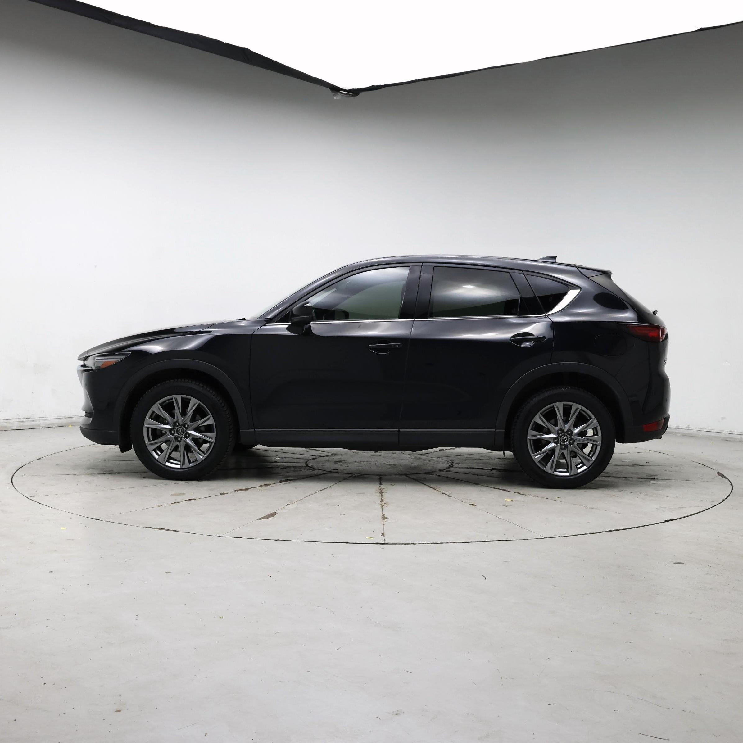 Thumbnail: 2019 Mazda CX-5 - 3
