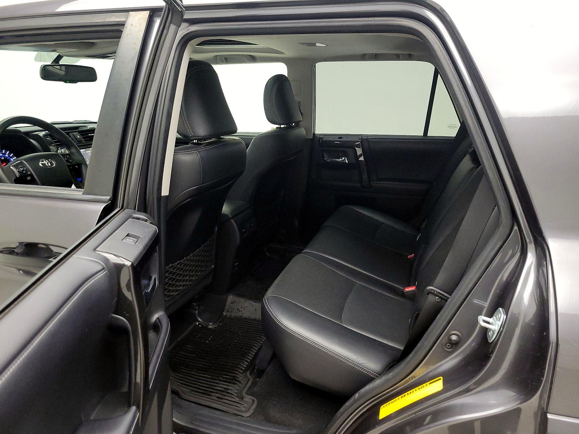 Thumbnail: 2019 Toyota 4Runner - 20