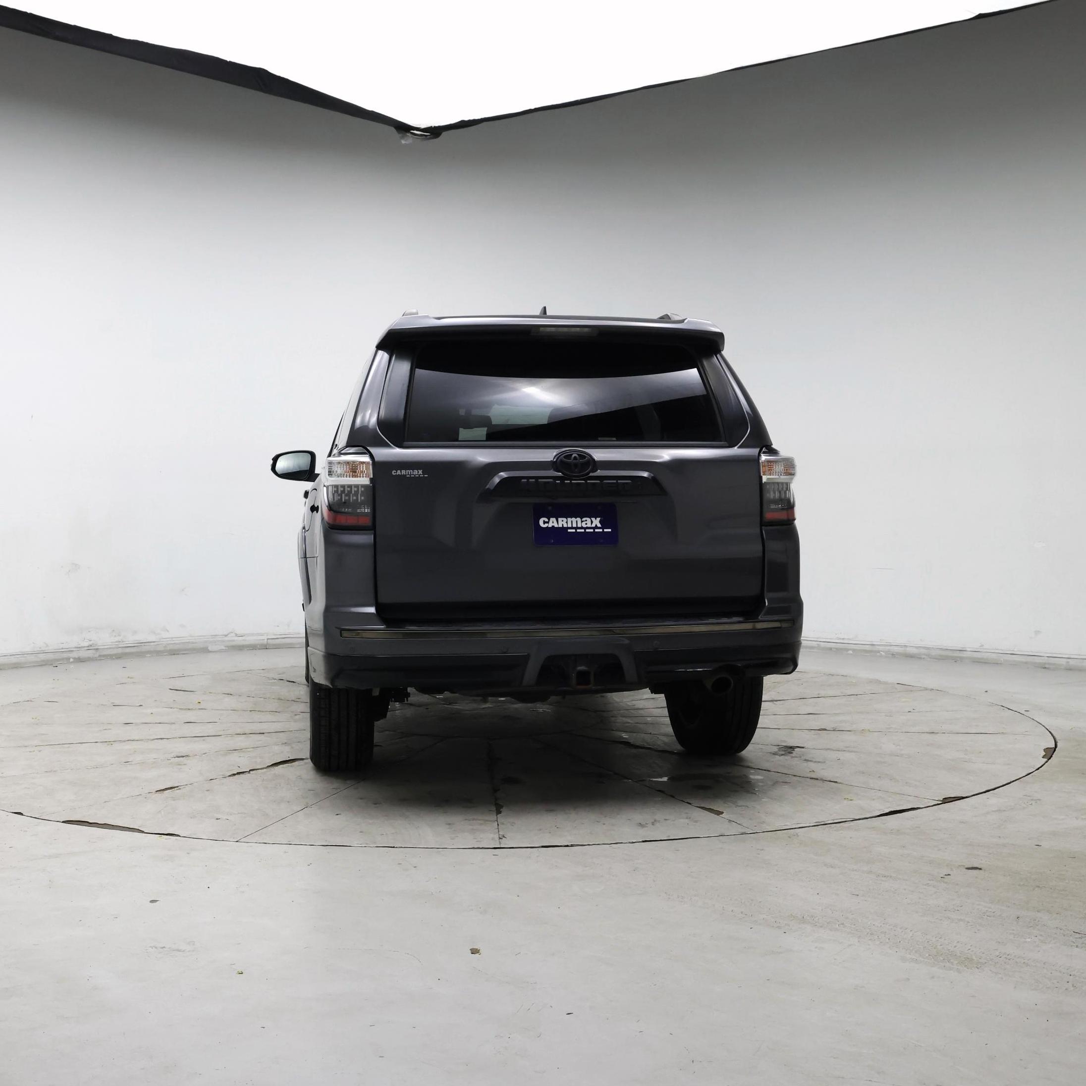 Thumbnail: 2019 Toyota 4Runner - 6