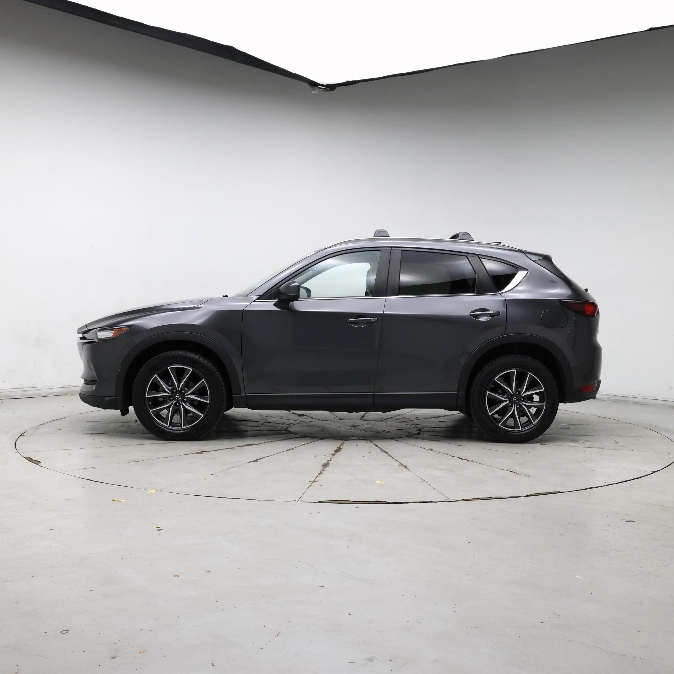 Thumbnail: 2018 Mazda CX-5 - 3