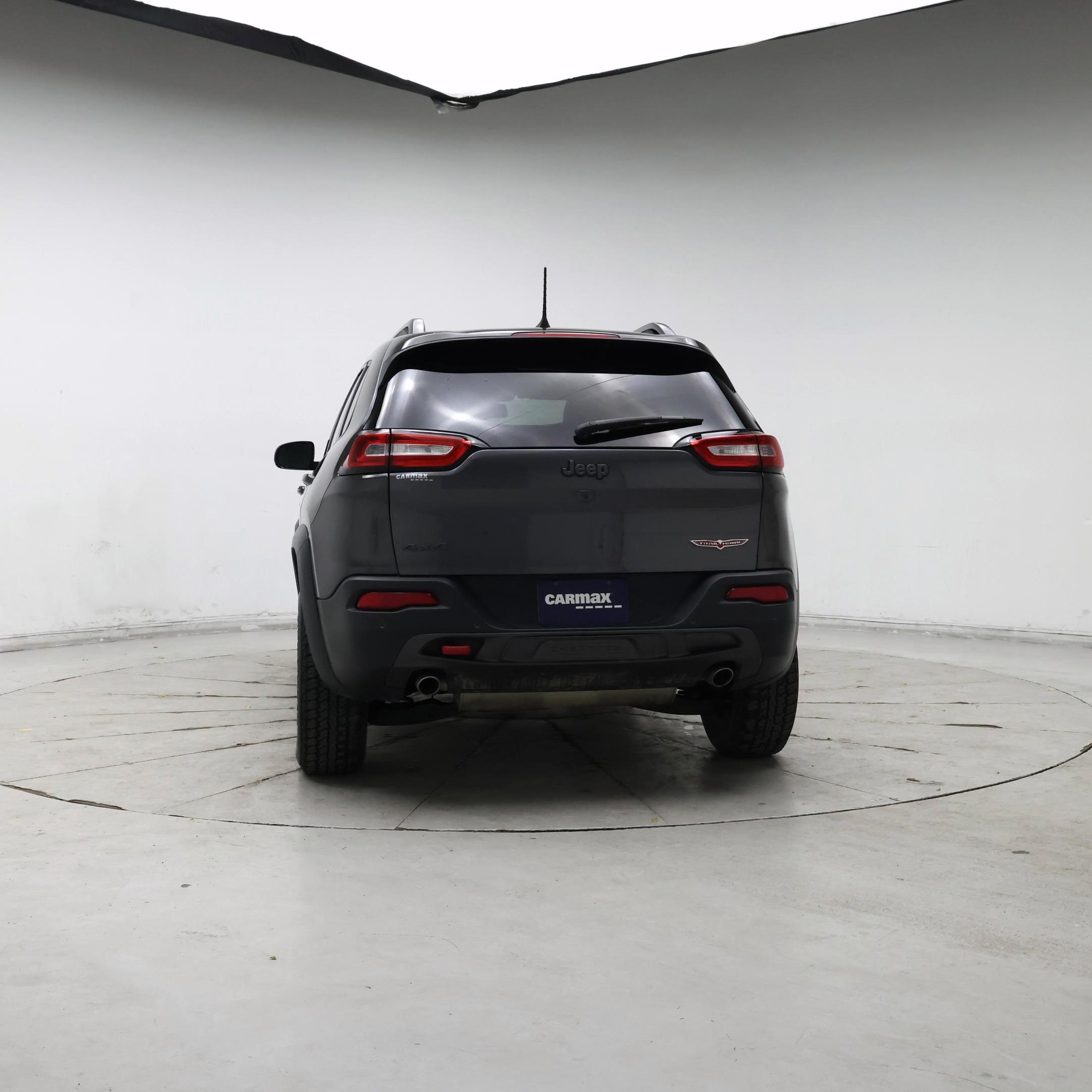 Thumbnail: 2017 Jeep Cherokee - 6