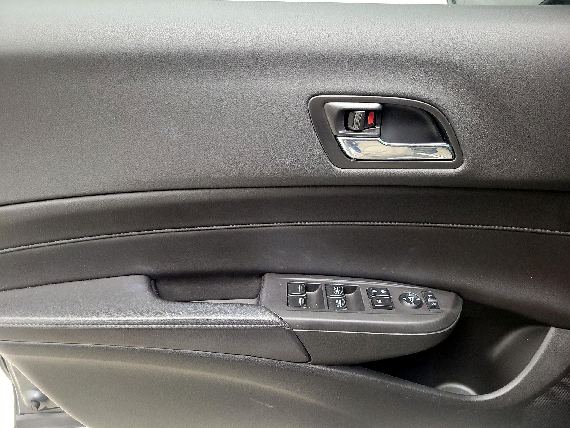 Thumbnail: 2014 Acura ILX - 12