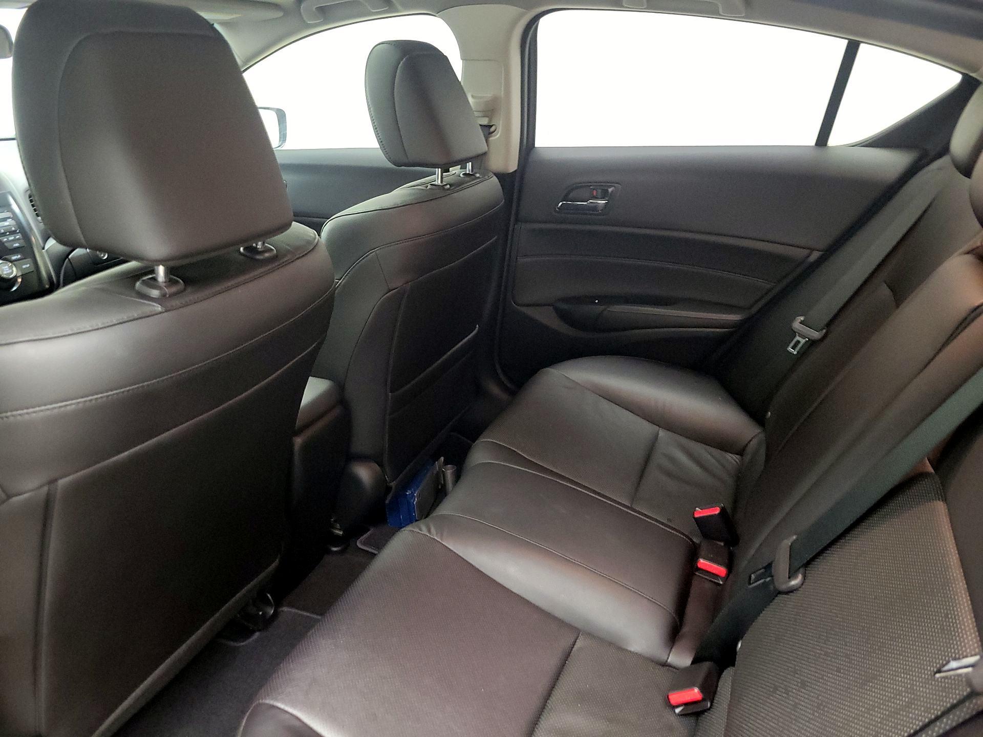 Thumbnail: 2014 Acura ILX - 20