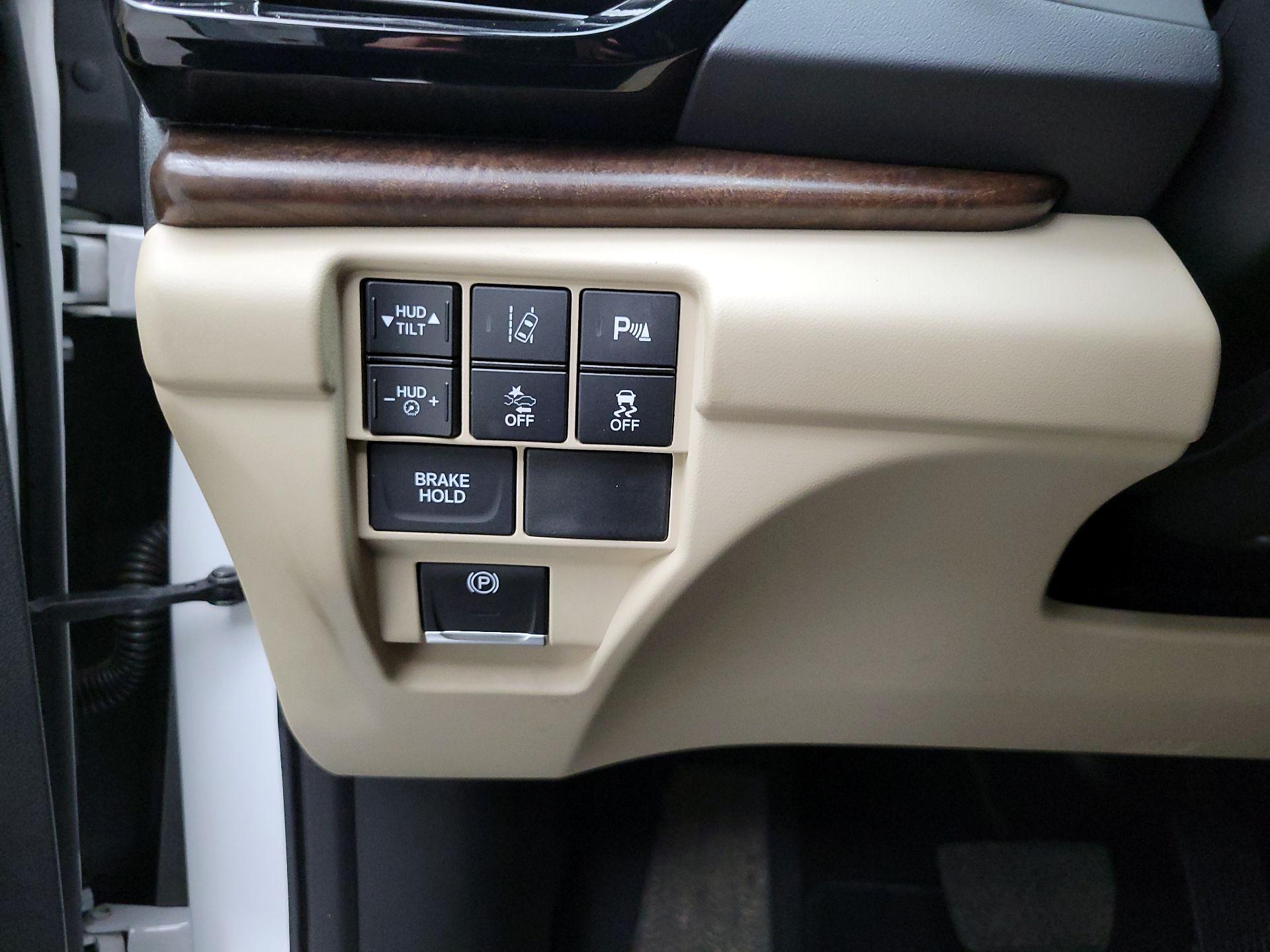 Thumbnail: 2020 Acura RDX - 13