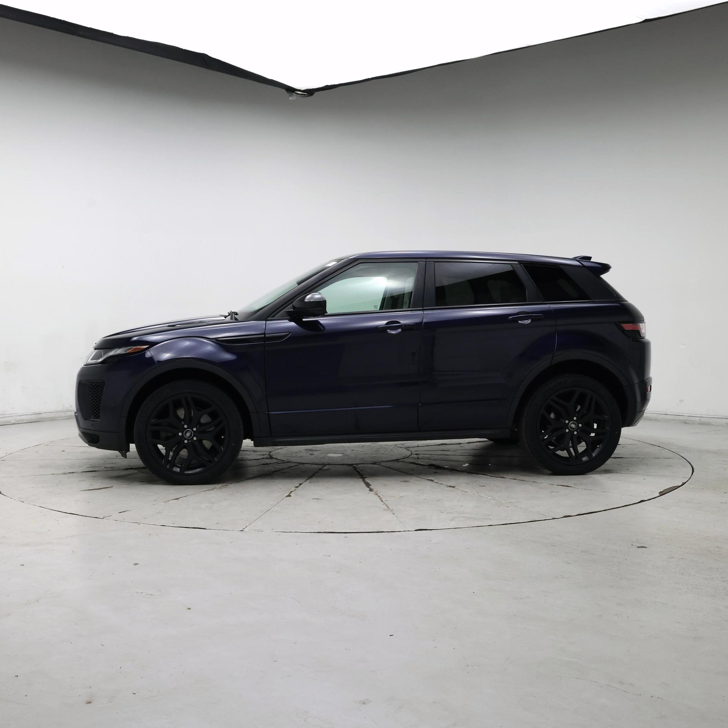 Thumbnail: 2019 Land Rover Range Rover Evoque - 3