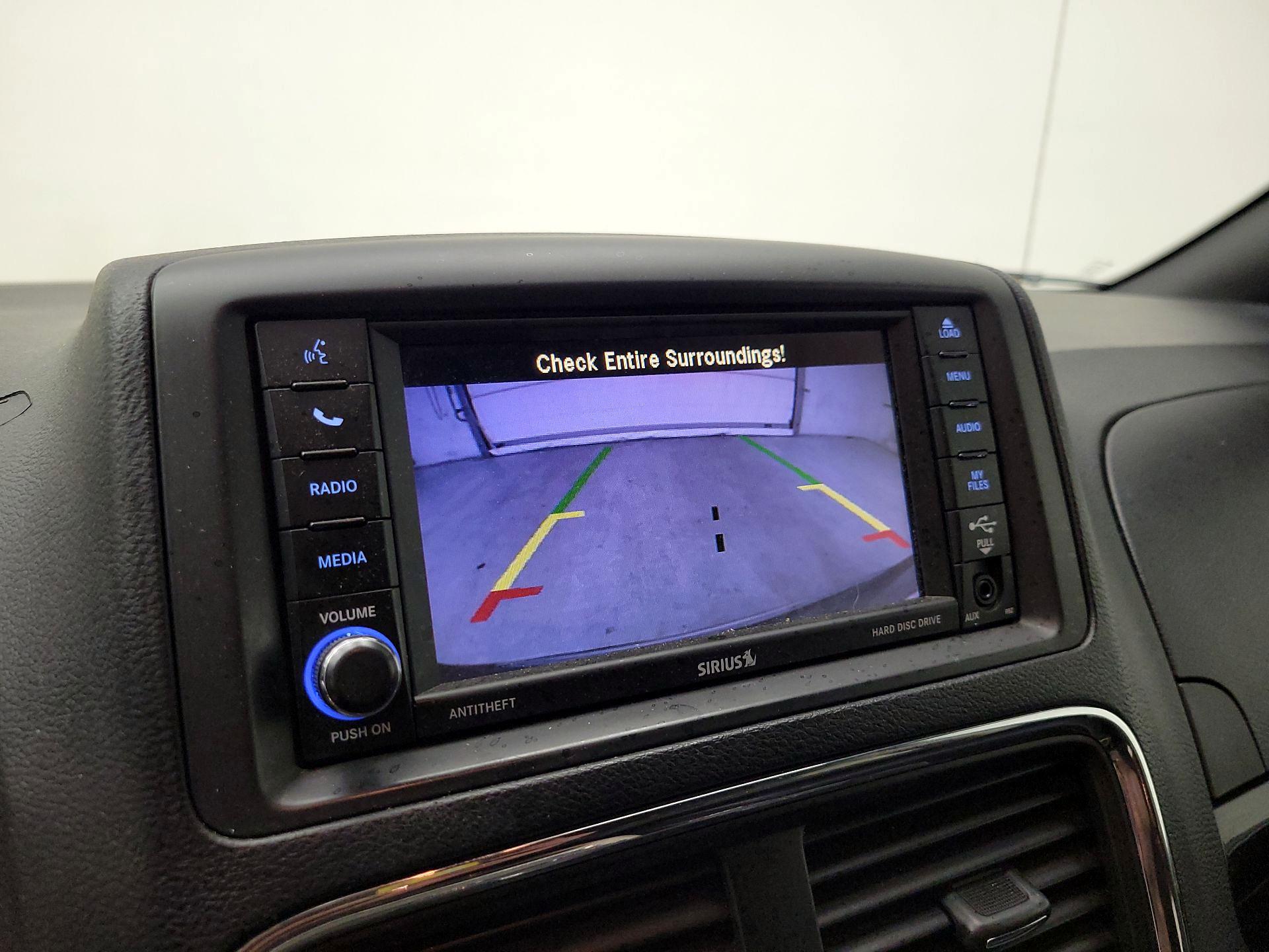 Thumbnail: 2019 Dodge Grand Caravan - 14