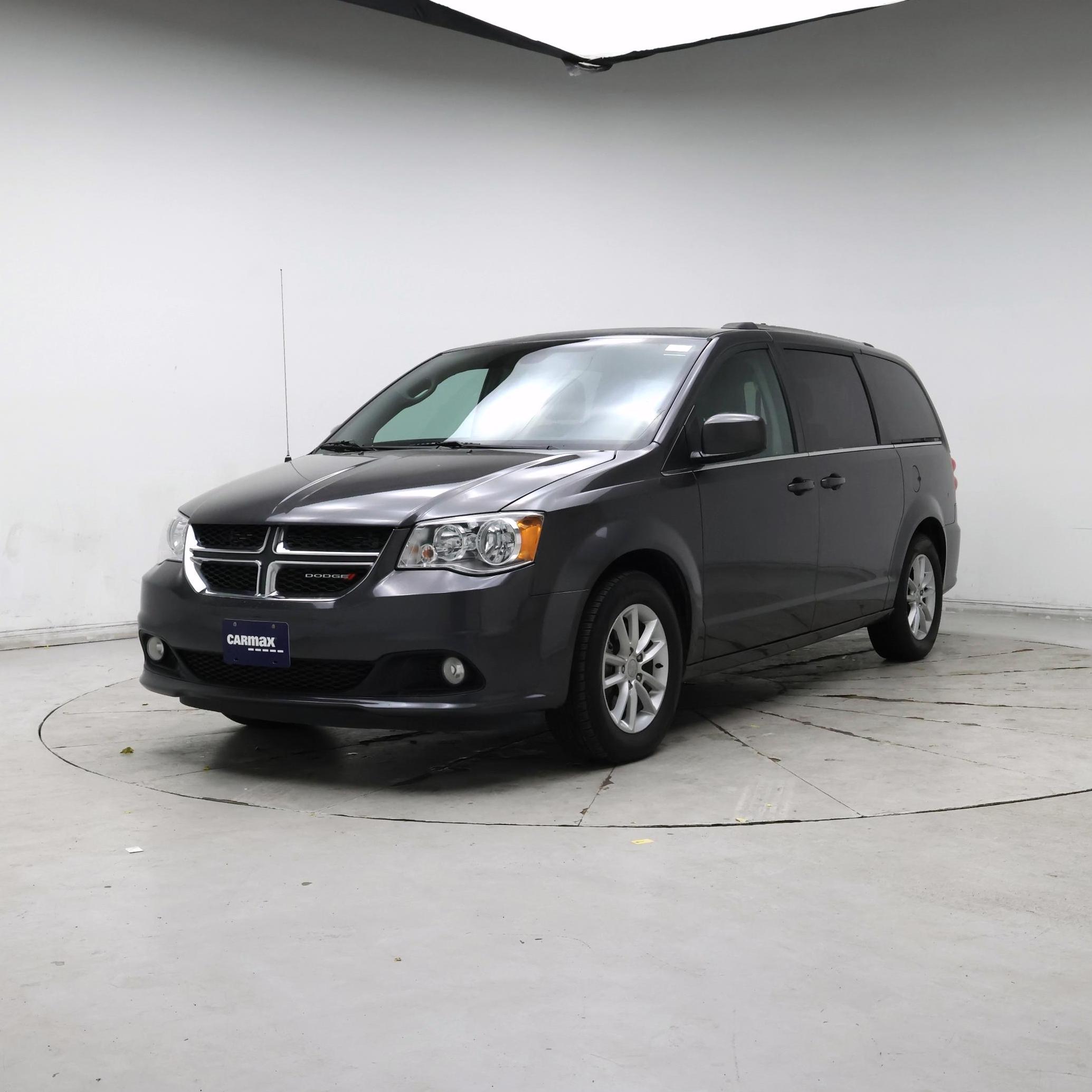 Thumbnail: 2019 Dodge Grand Caravan - 4