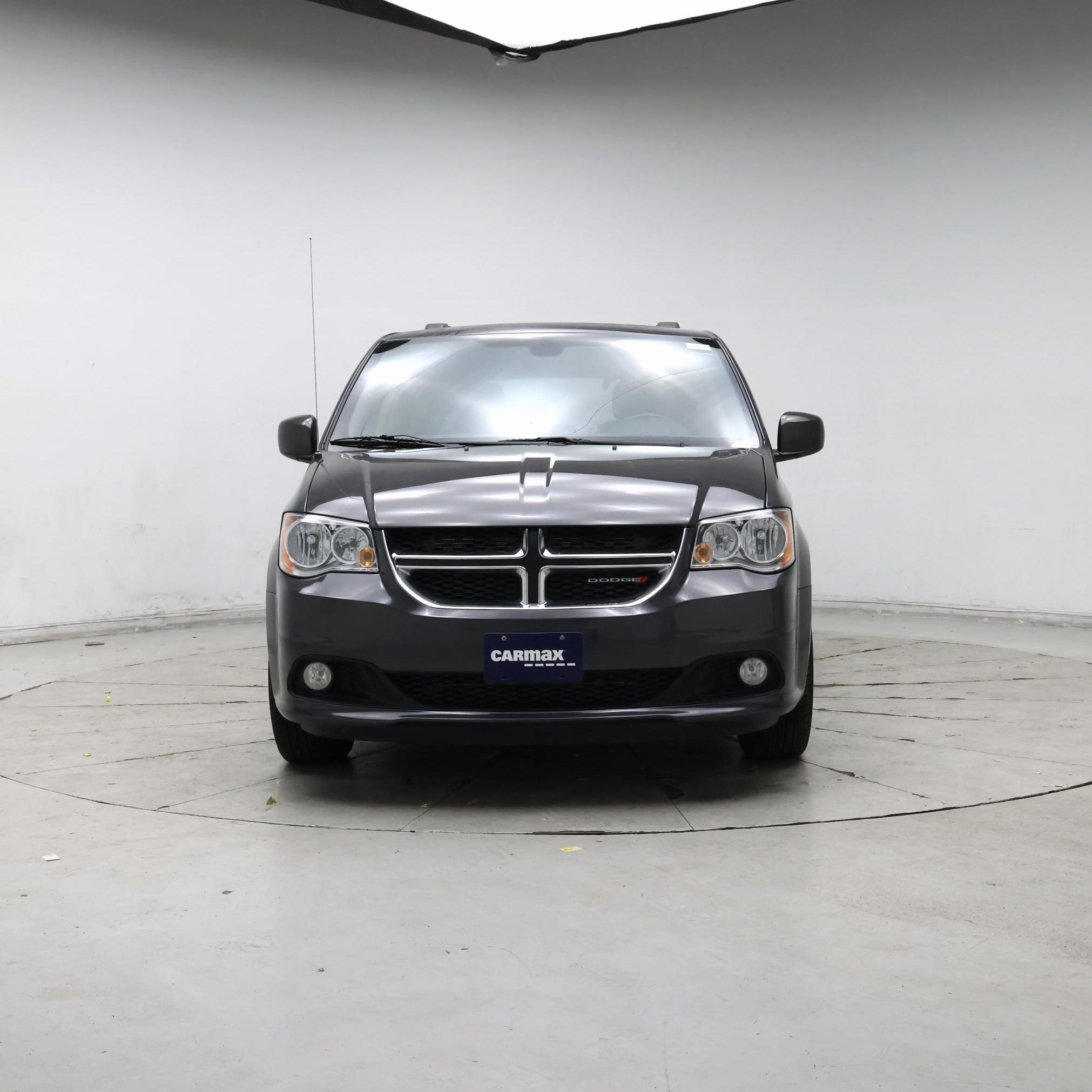 Thumbnail: 2019 Dodge Grand Caravan - 5