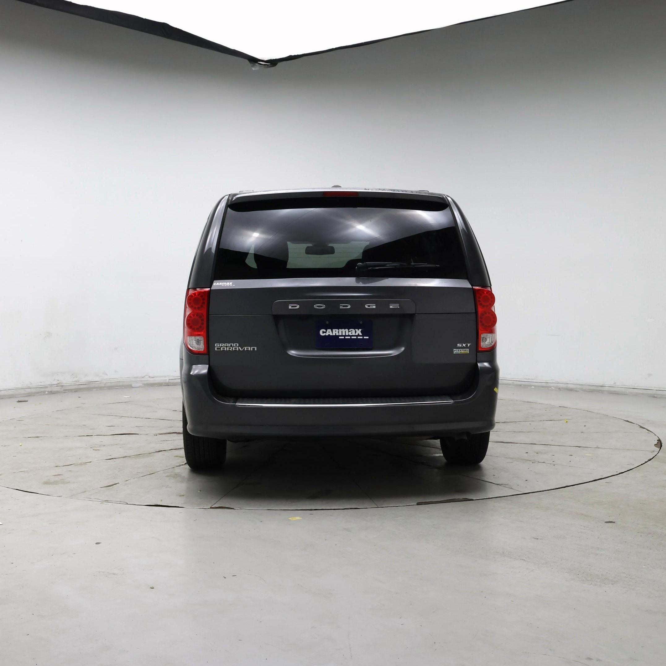 Thumbnail: 2019 Dodge Grand Caravan - 6