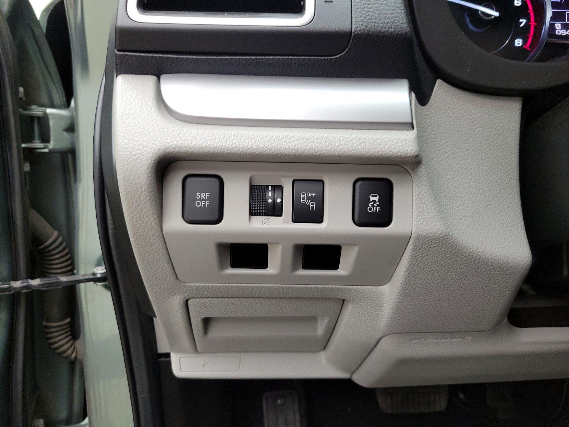 Thumbnail: 2017 Subaru Forester - 13