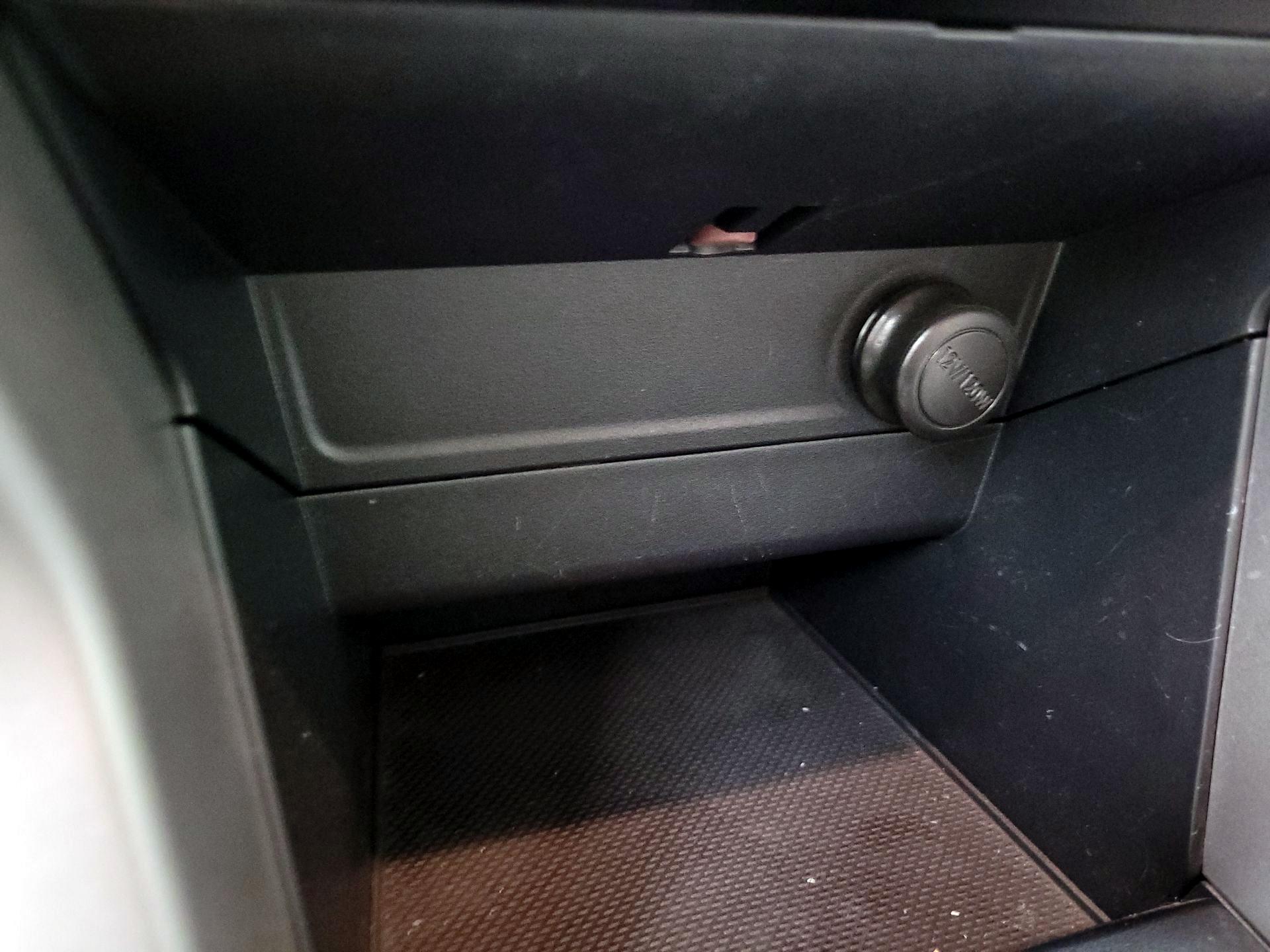 Thumbnail: 2017 Subaru Forester - 18