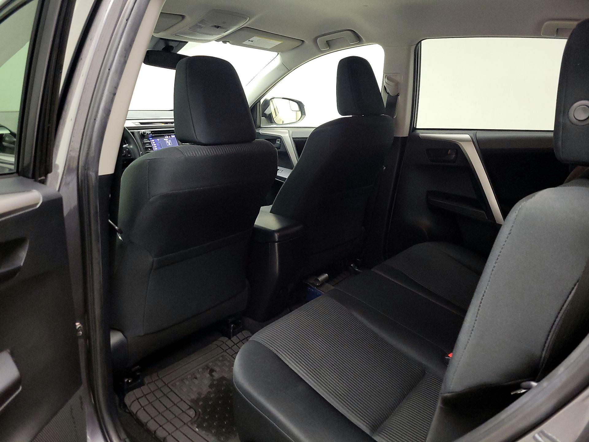 Thumbnail: 2017 Toyota RAV4 - 19