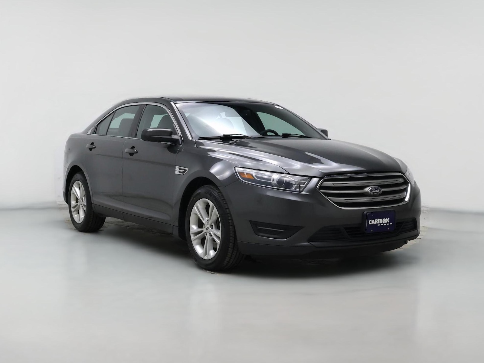 2018 Ford Taurus SEL