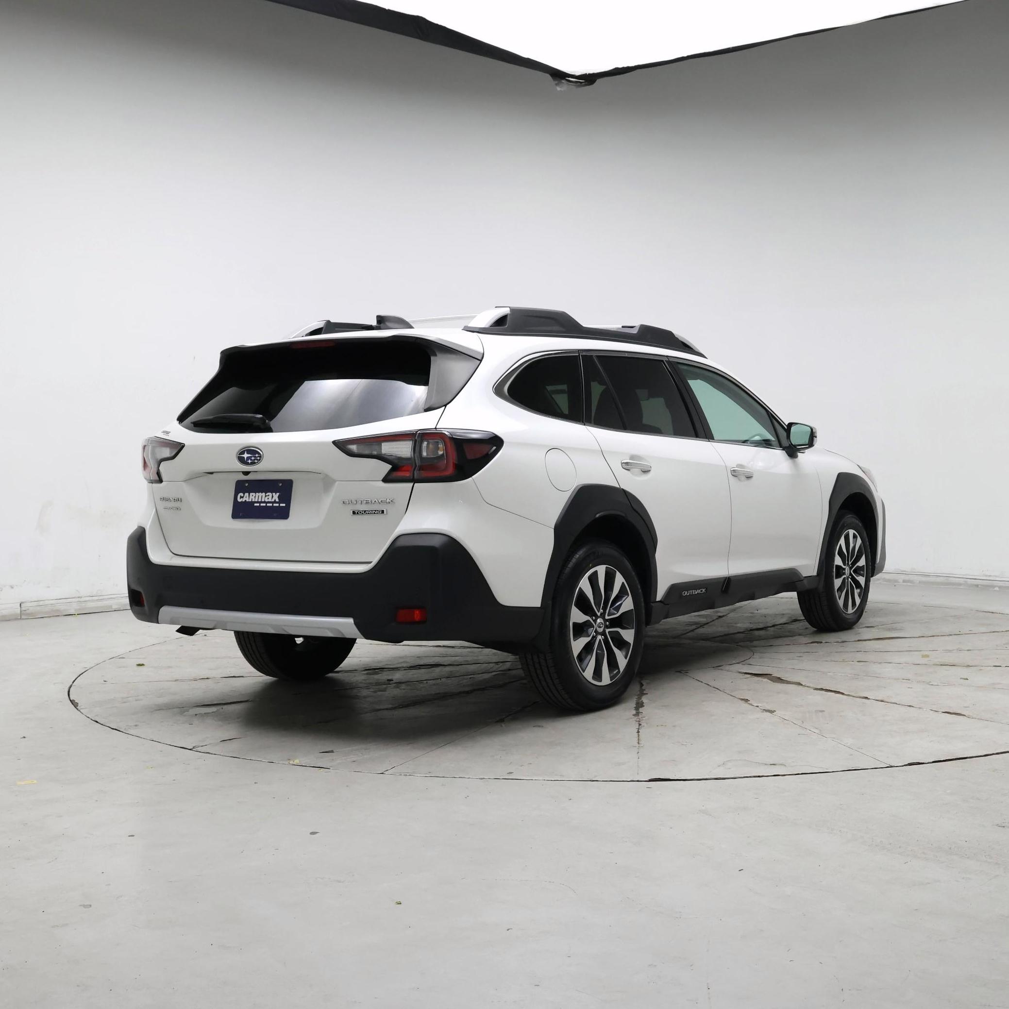 Thumbnail: 2023 Subaru Outback - 8