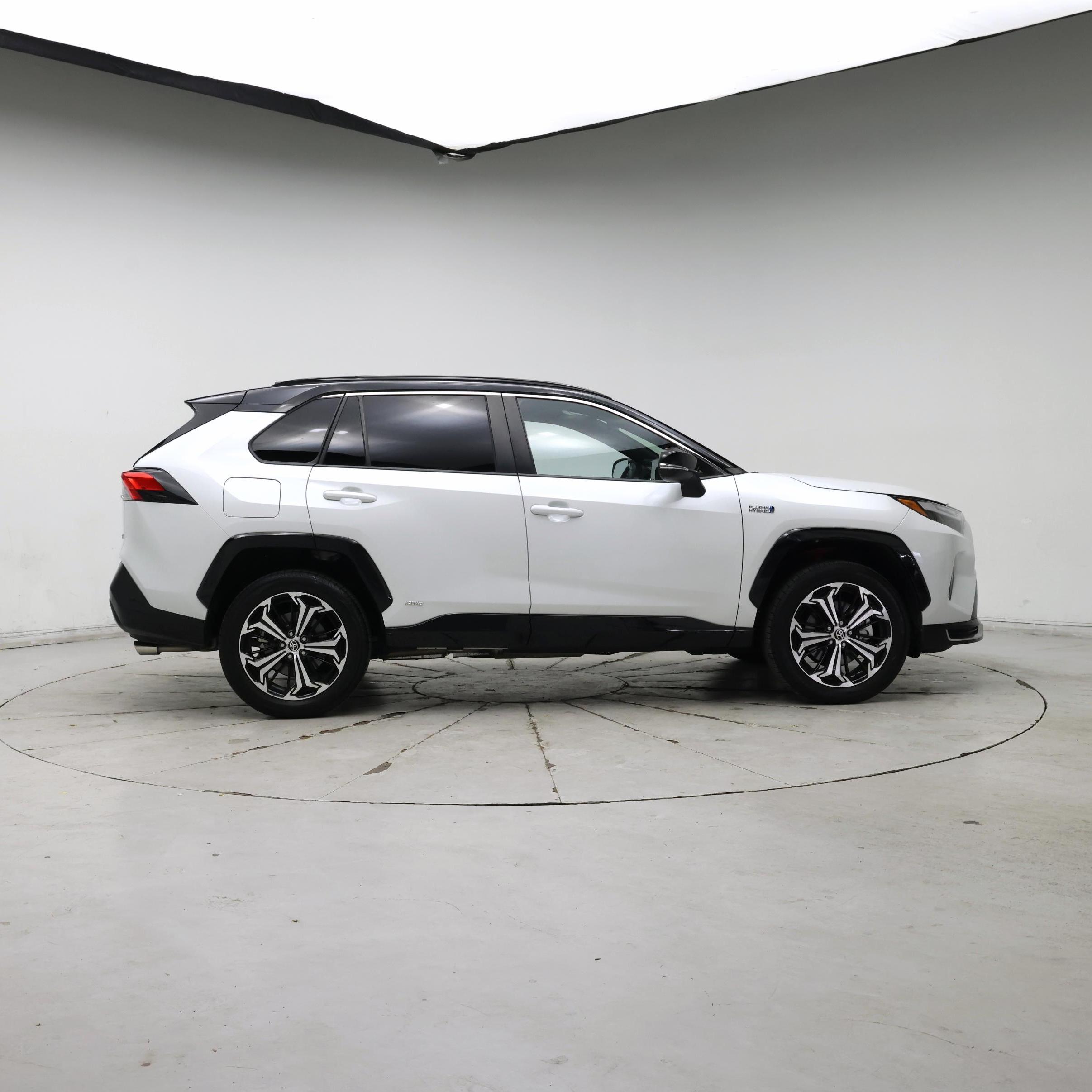 Thumbnail: 2023 Toyota RAV4 - 7