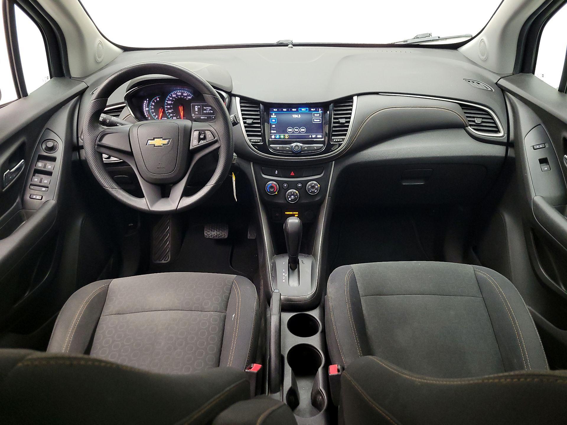 Thumbnail: 2018 Chevrolet Trax - 9