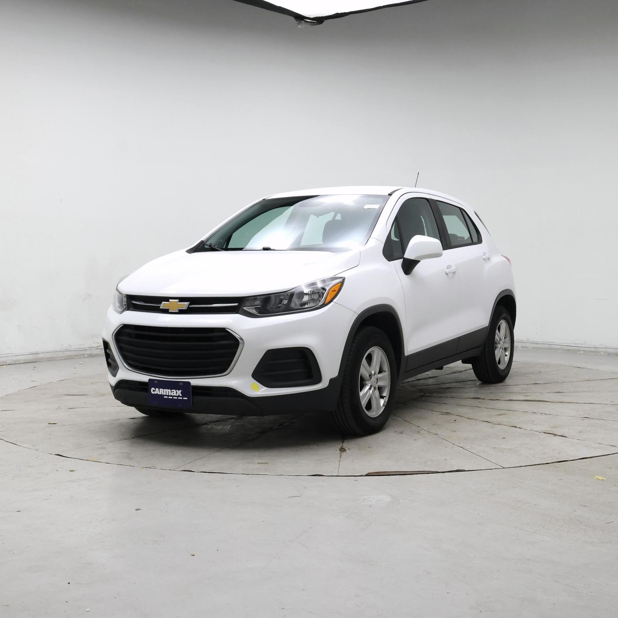 Thumbnail: 2018 Chevrolet Trax - 4