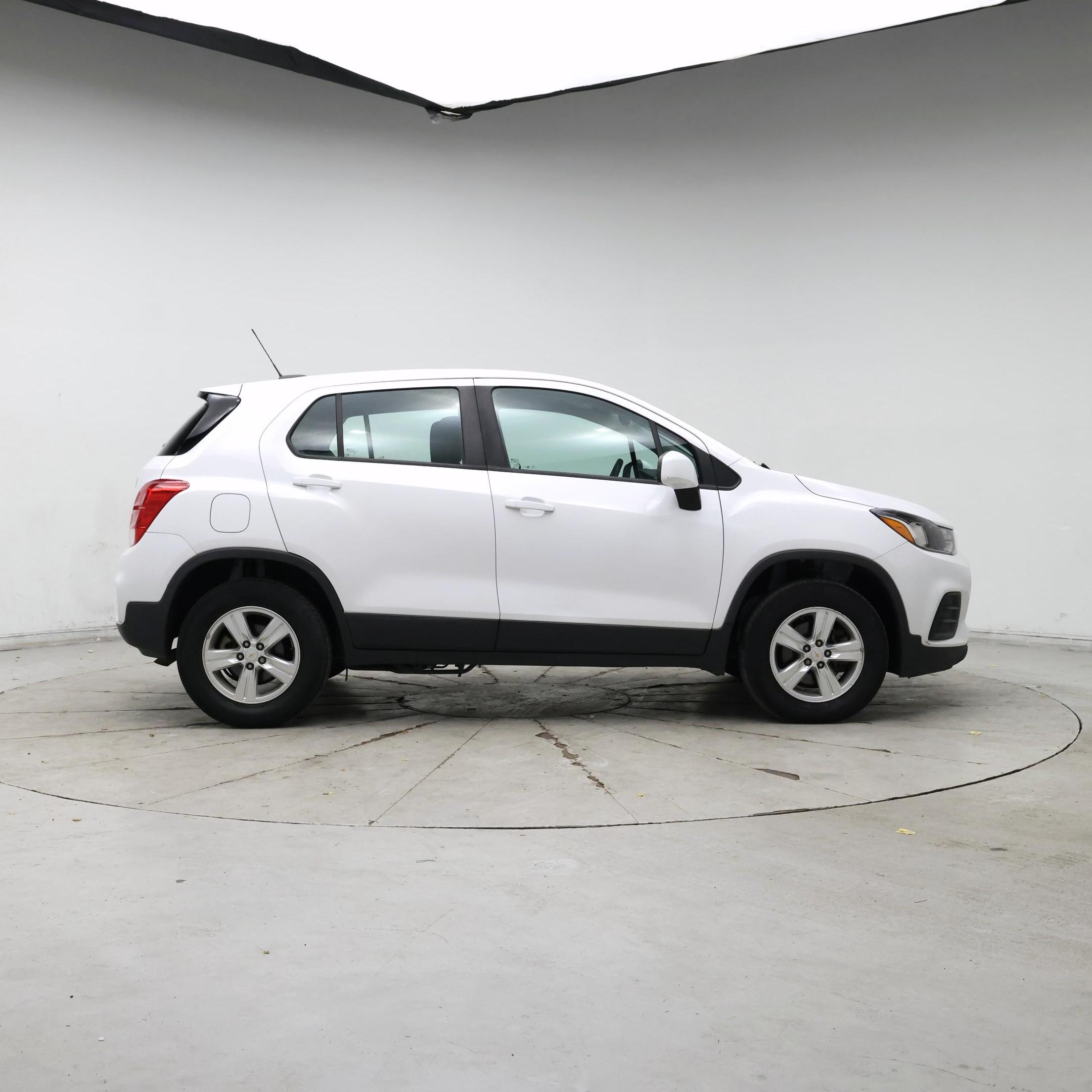 Thumbnail: 2018 Chevrolet Trax - 7