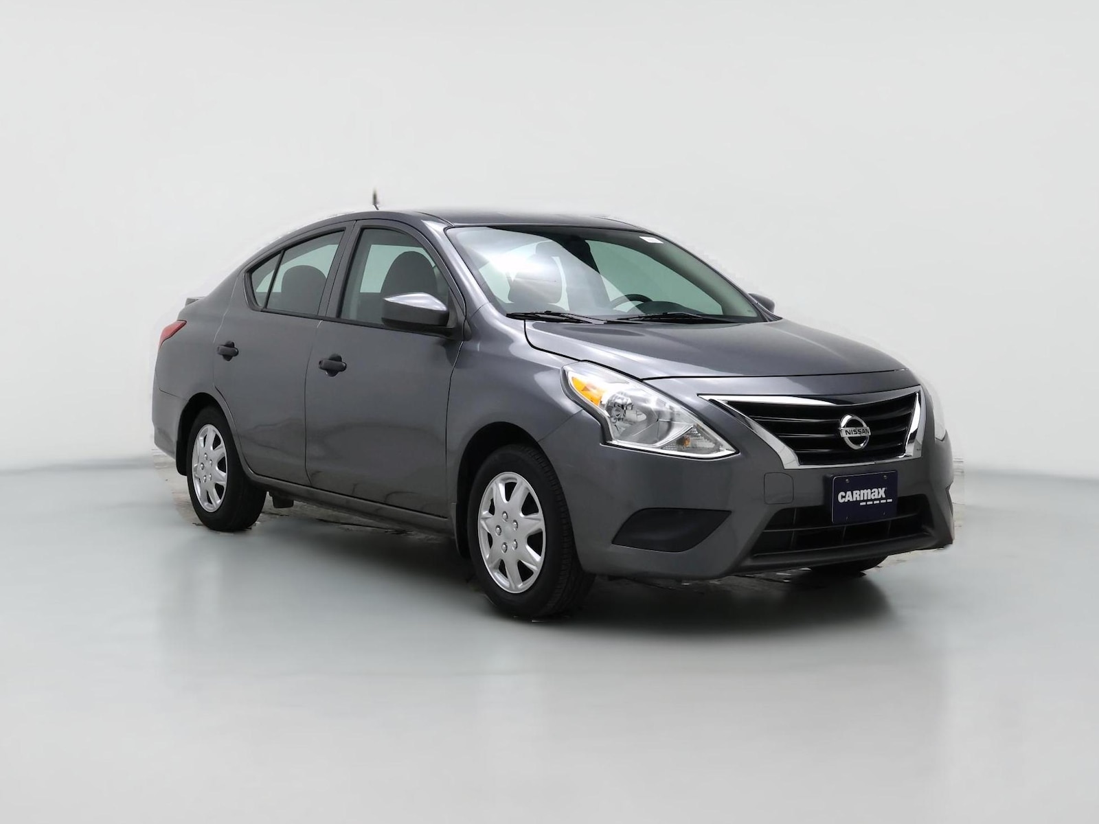 2019 Nissan Versa Sedan S Plus