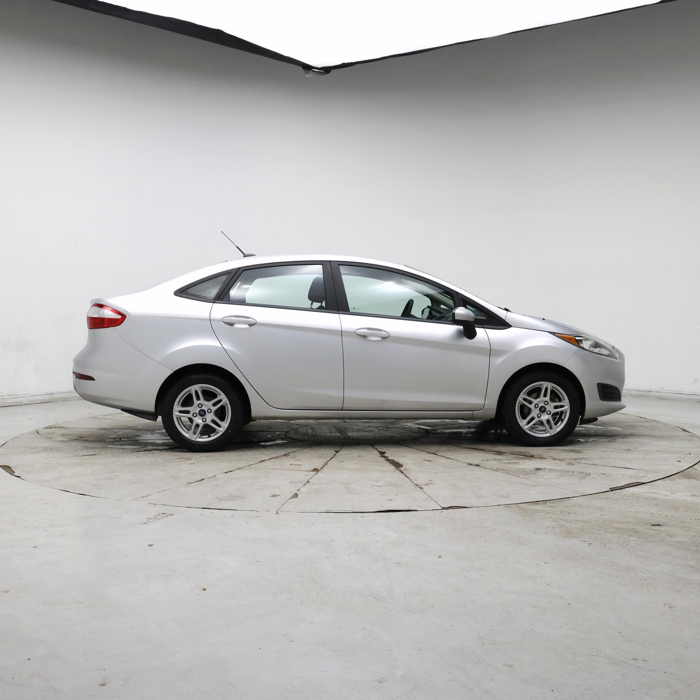 Thumbnail: 2018 Ford Fiesta - 7