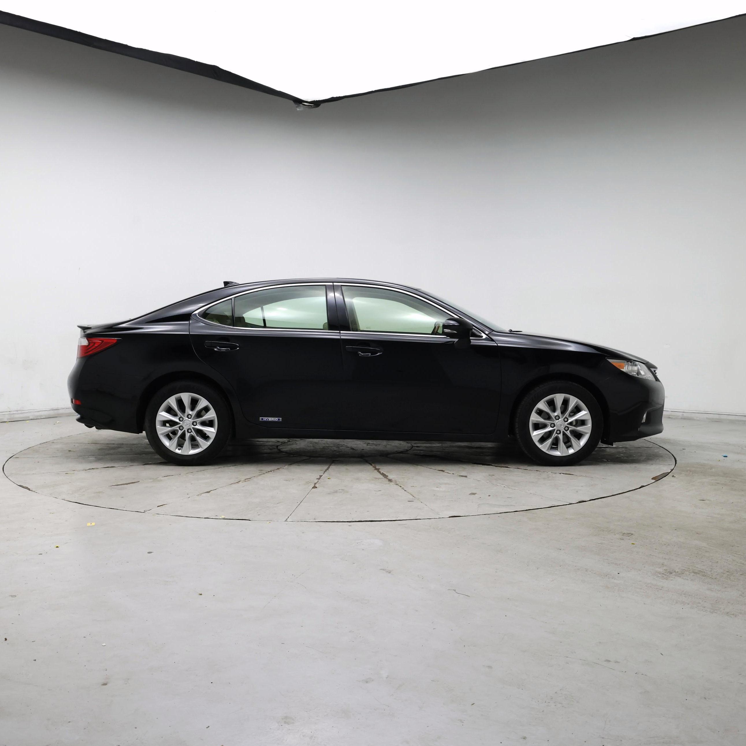 Thumbnail: 2015 Lexus ES - 7